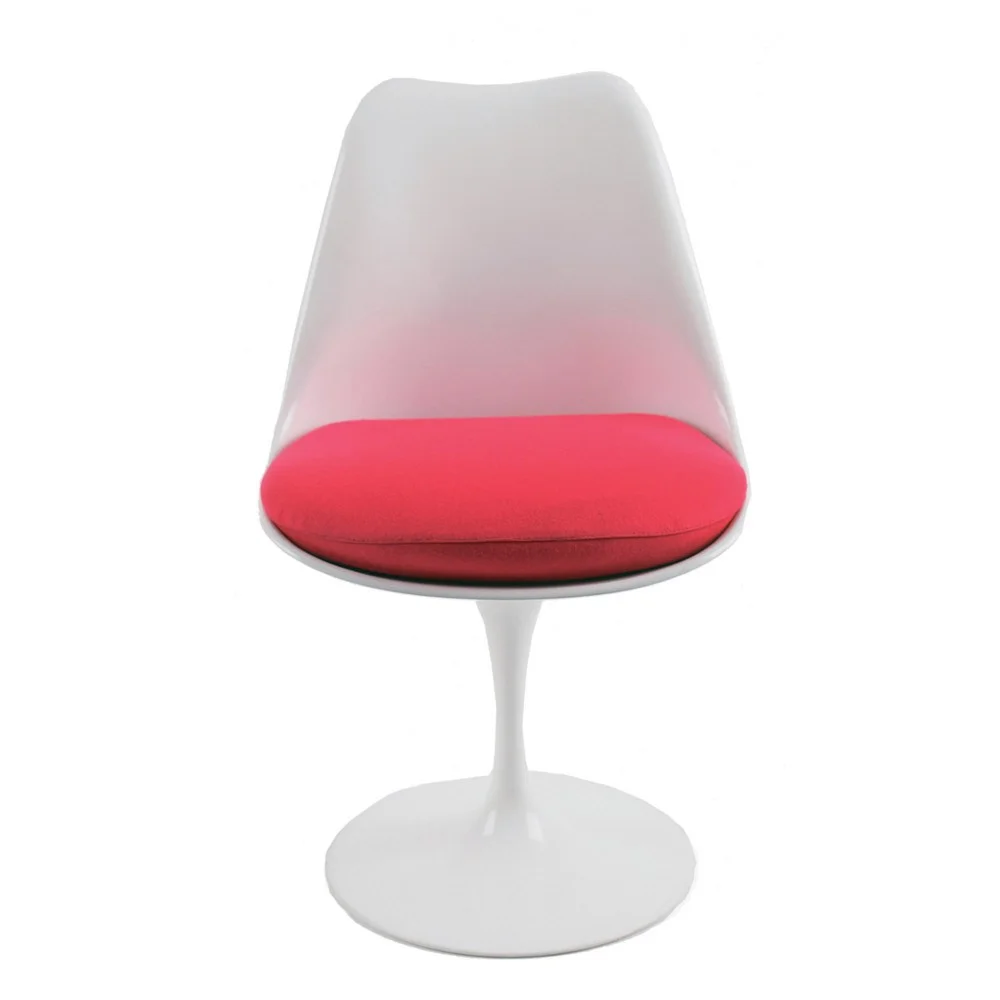 A design classic, Nicola would love some Tulip chairs for her home, I can just see them looking fabulous around your table Nicola!