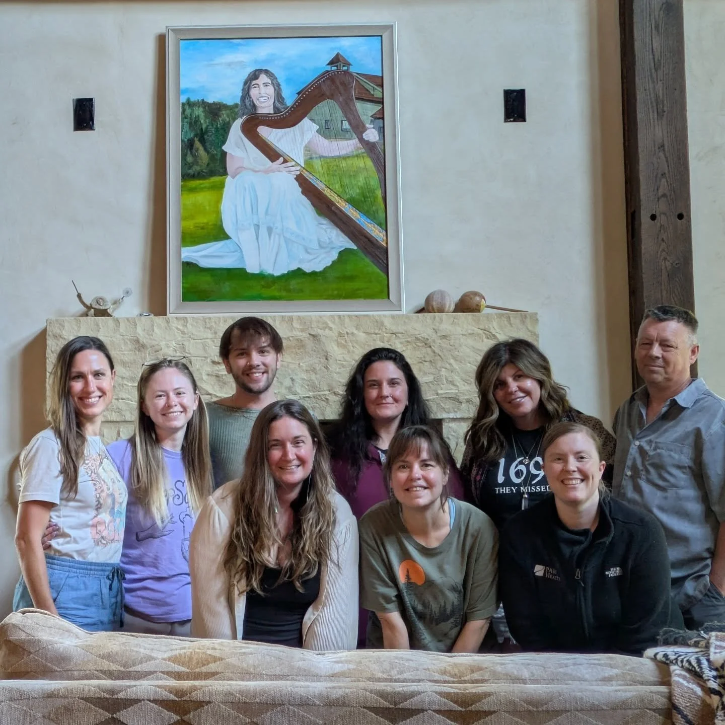 This retreat to Explore Magic for 24 hours was a beautiful sliver of time for presence, play, and practice. My amazing sister @thebluegrasswitch is a dream co-facilitator. @valaterra glowed golden, gifting us with abundant messages through the natura