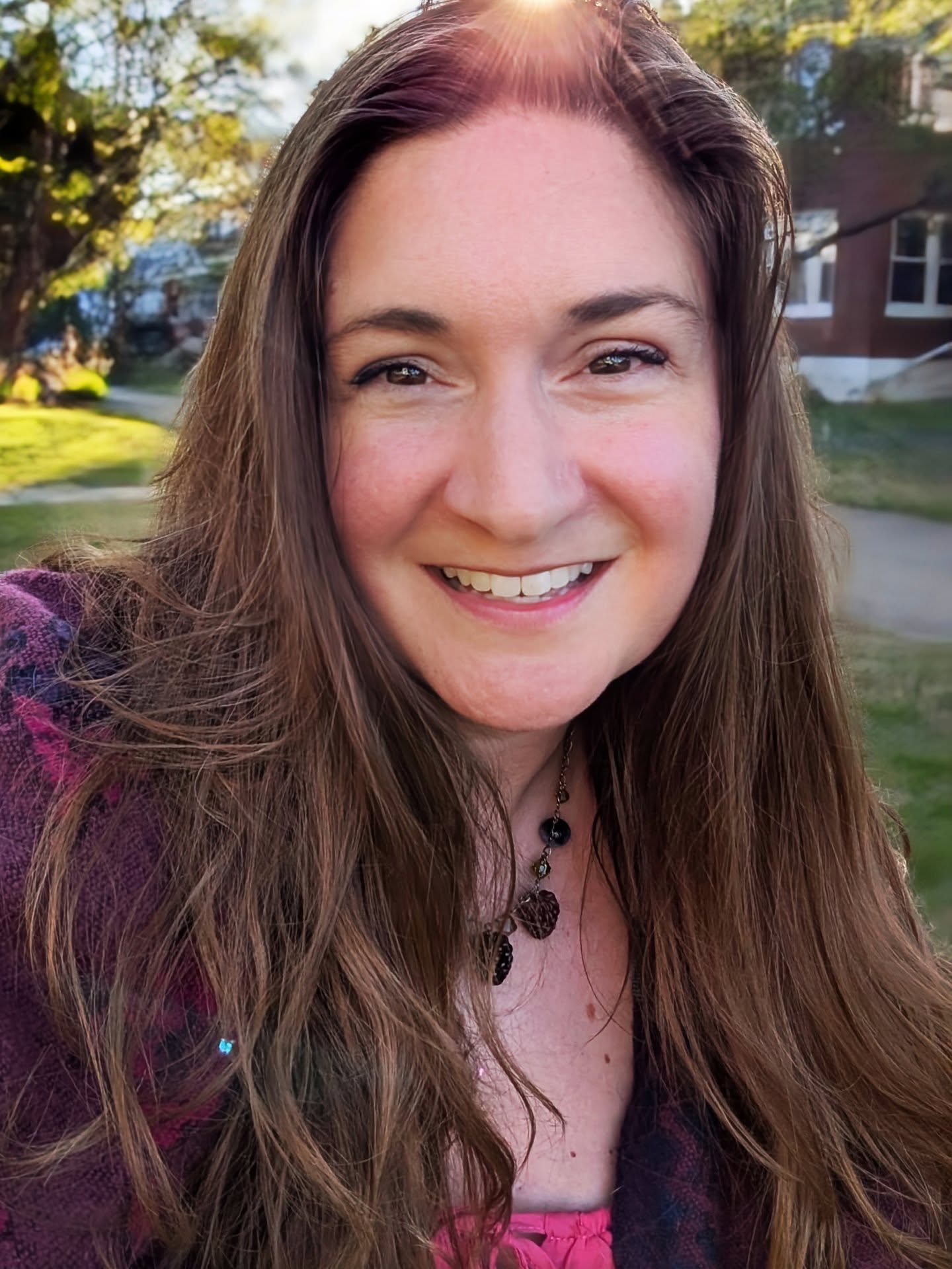 I love in long form. 

I feel lush, nourished, and in flow when I can respond from true attention to my body's wisdom, heart's resonance, mind's discernment, and spirit's alignment. I do find online oases that tend this congruence. Mostly, I find it 