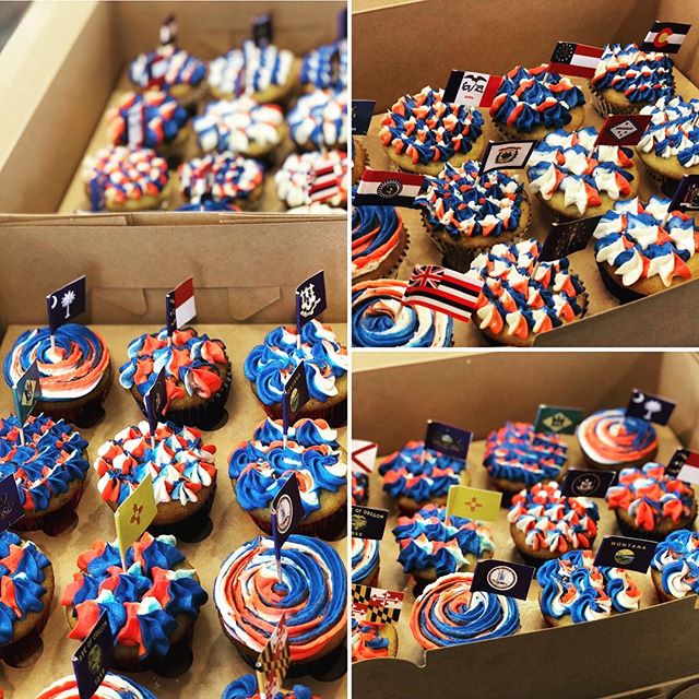 The state of this union is....delicious!! A veritable republic of cupcakes comprised of each of our 50 united states represented as part of a harmonious whole. Multi-flavored, each different than the next, both red and blue side by side...hmm somethi