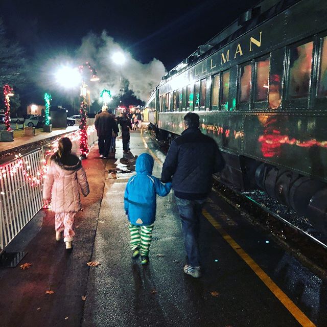 Fun ride with celebrity sightings on hometown North Pole Express @essexsteamtrain .
.
.
#conductorlife #steamtrain #mrsclaus #christmas