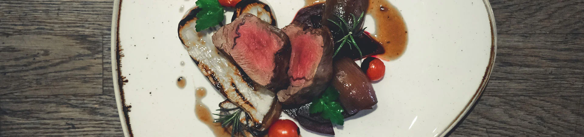 Doppeleiche_Restaurant_Pizzeria_Hotel_Fehmarn_Fleisch_0234.jpg