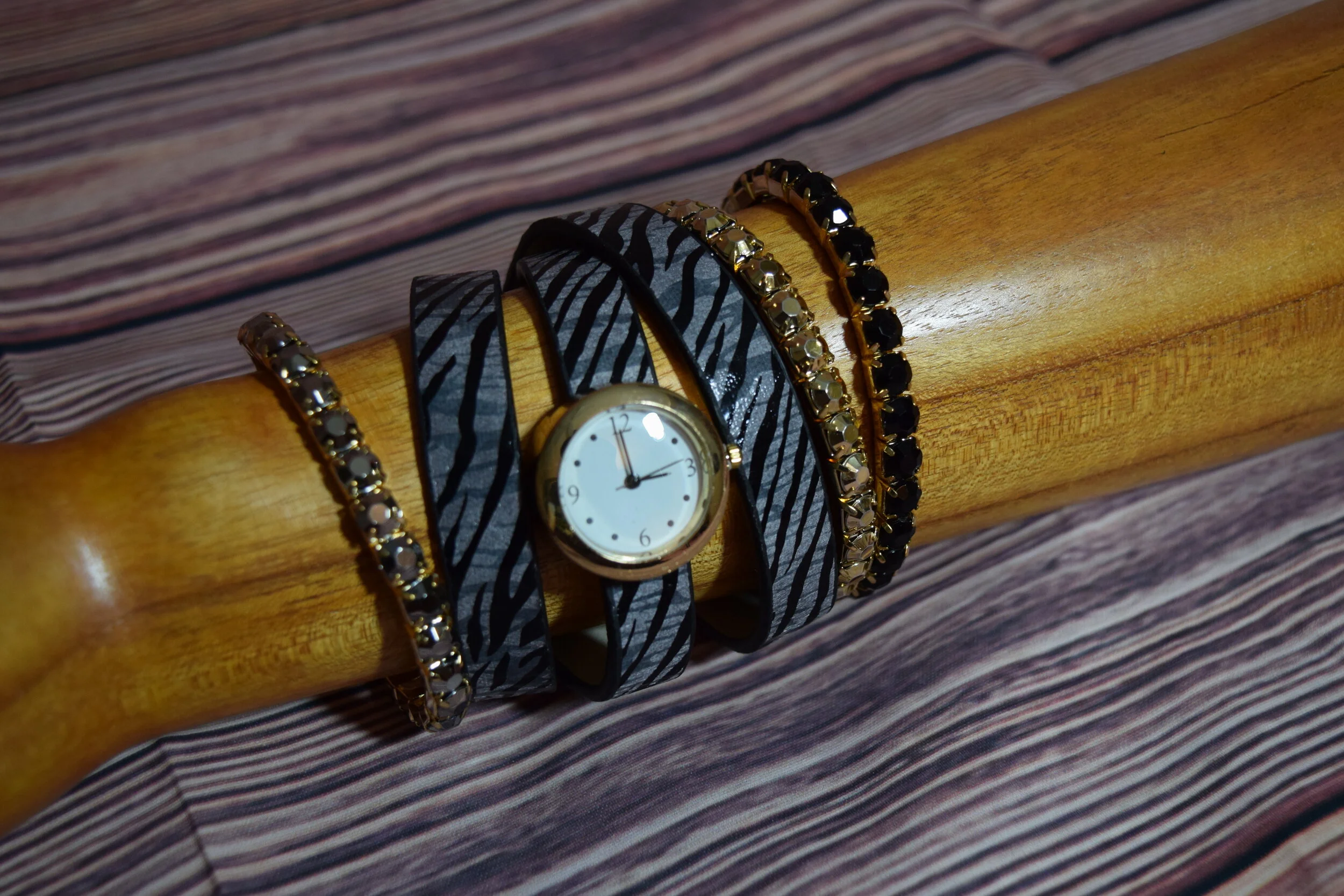 Animal print wrap watch
