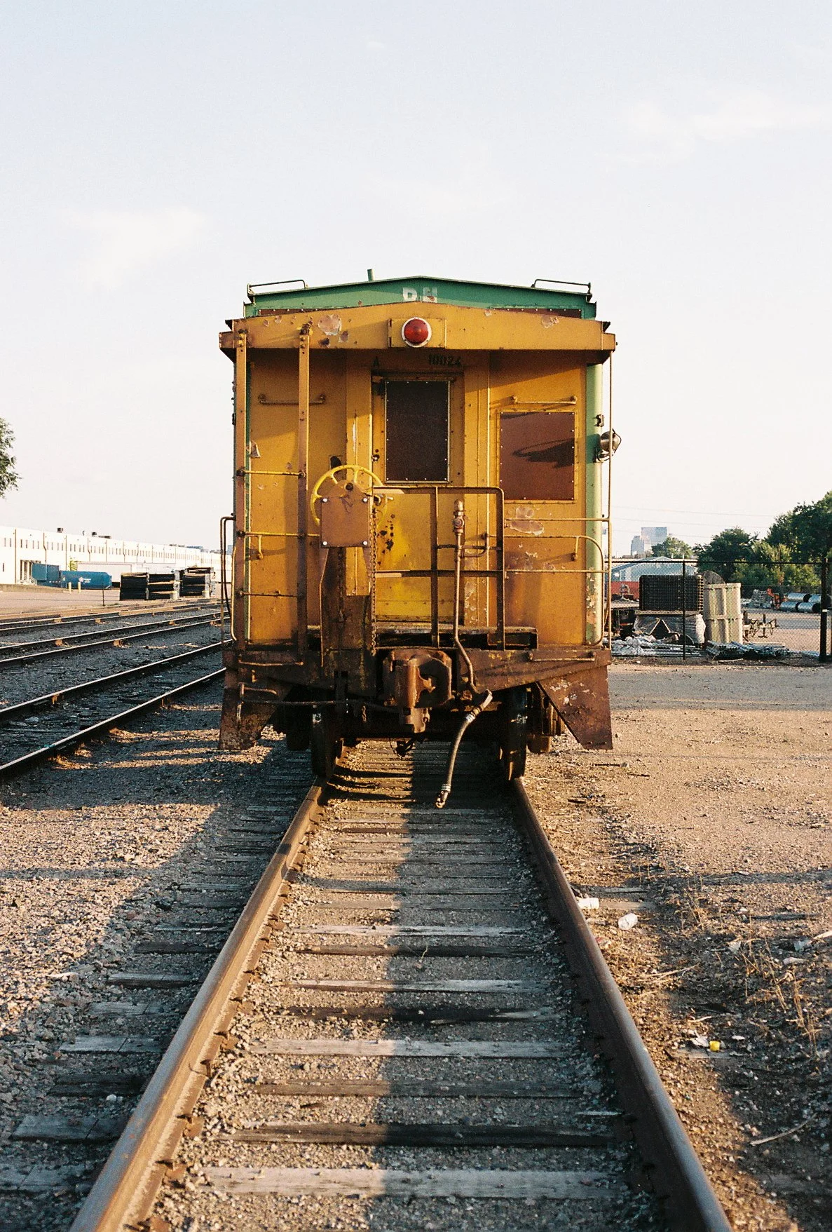 R1-09311-032A.JPG