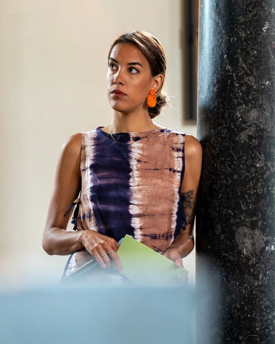 Serious business, captured by @manoahsalampessy 

Voorontvangst Keti Koti 2024  @_ninsee_ 
👗 @helloguave