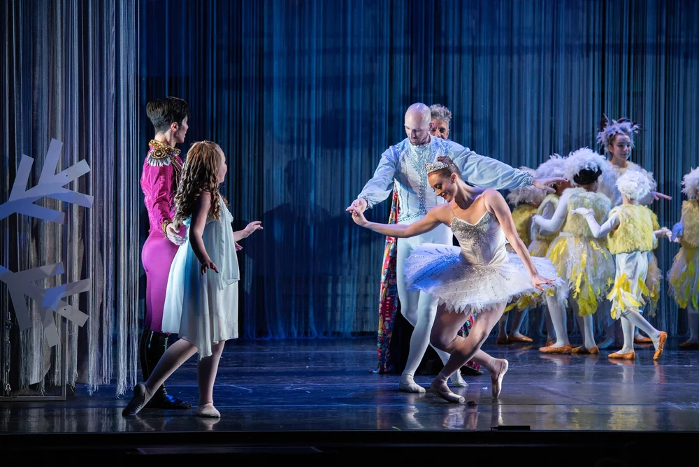 a review of the urban nutcracker the traveling massholes