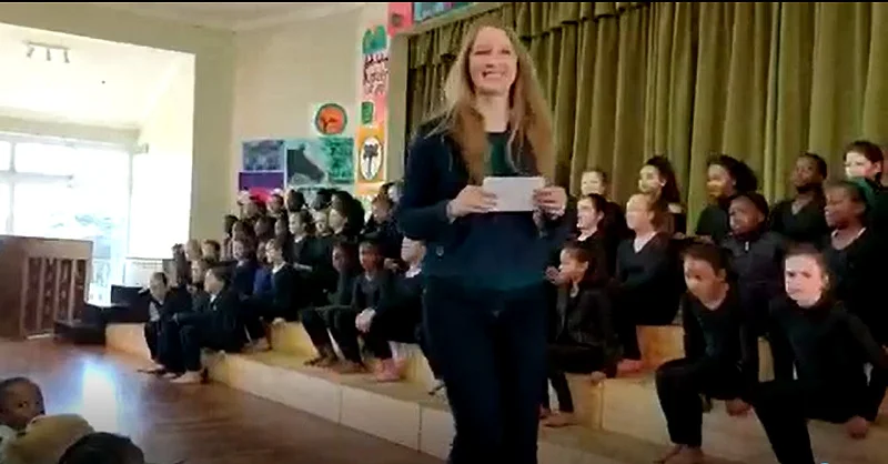 Nicola Maasdorp receives the funds raised by Chisipite Junior School Grade 6 pupils on behalf of The Zambezi Society