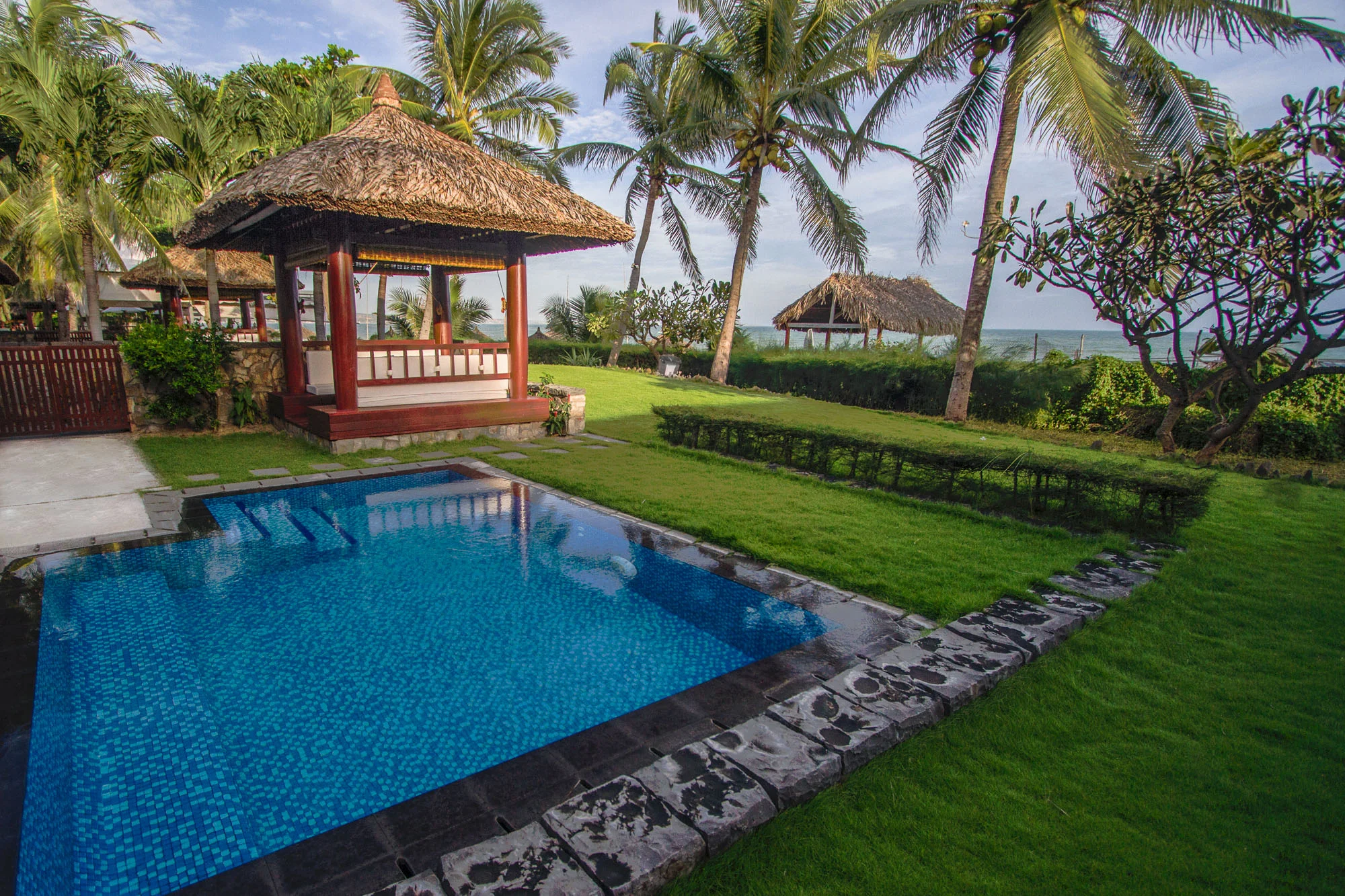 seaviewfamily2-hdr-websize.jpg
