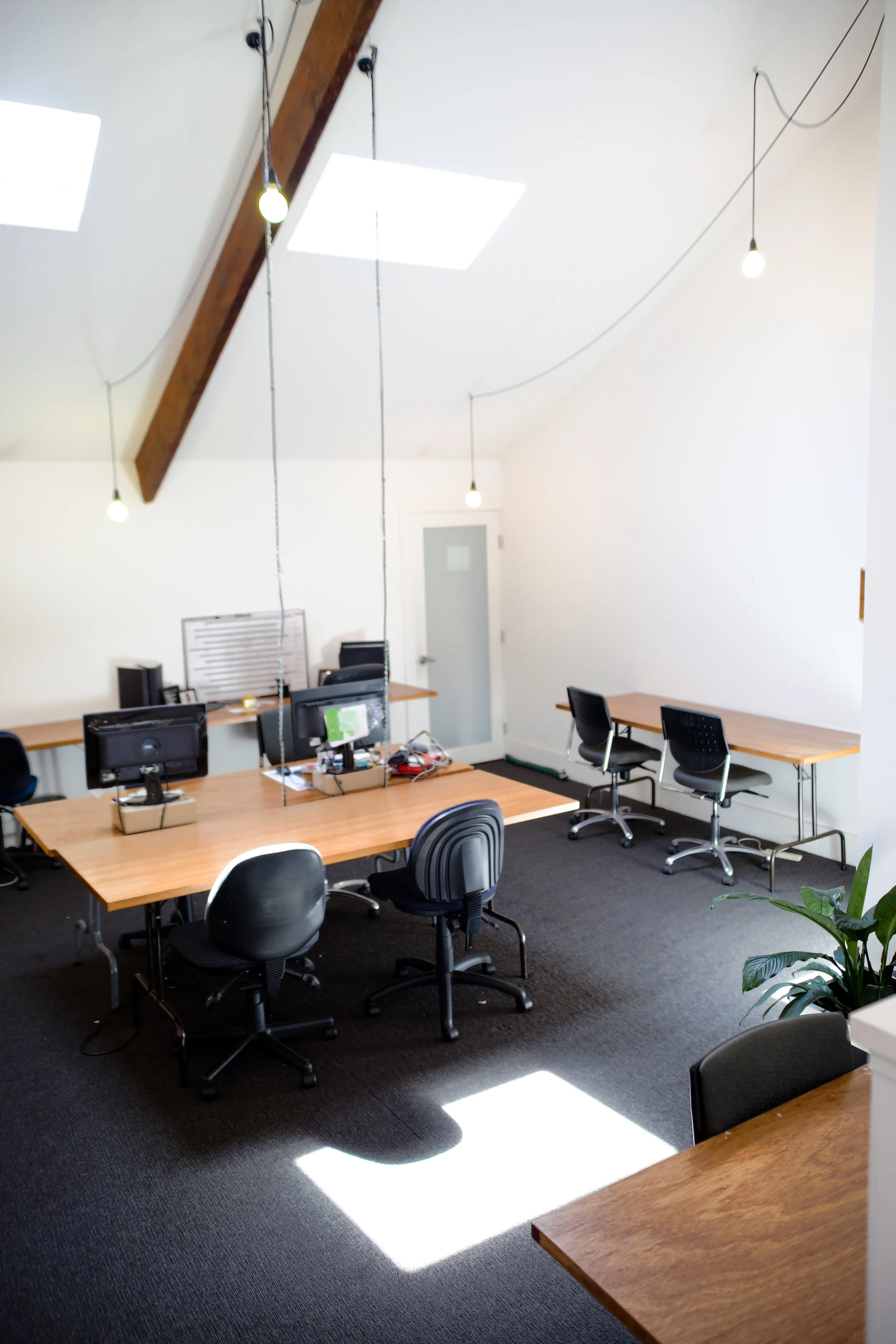 Office Lower Section 01.jpg