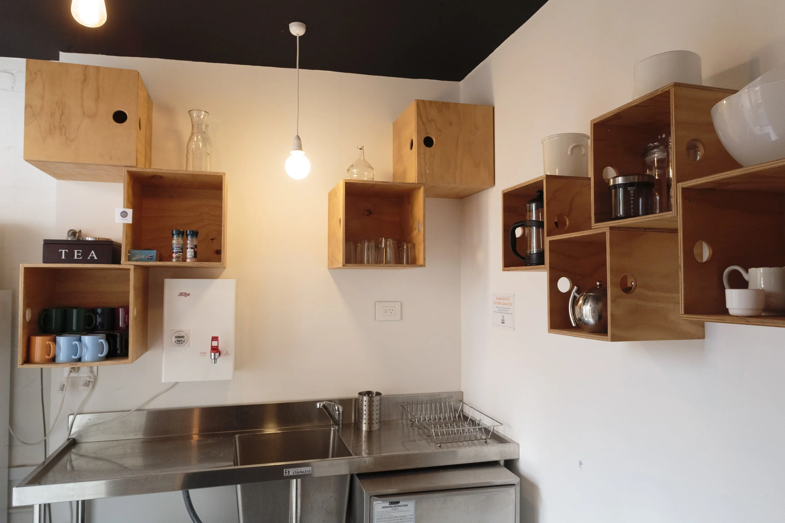 Minor Kitchen 03.jpg