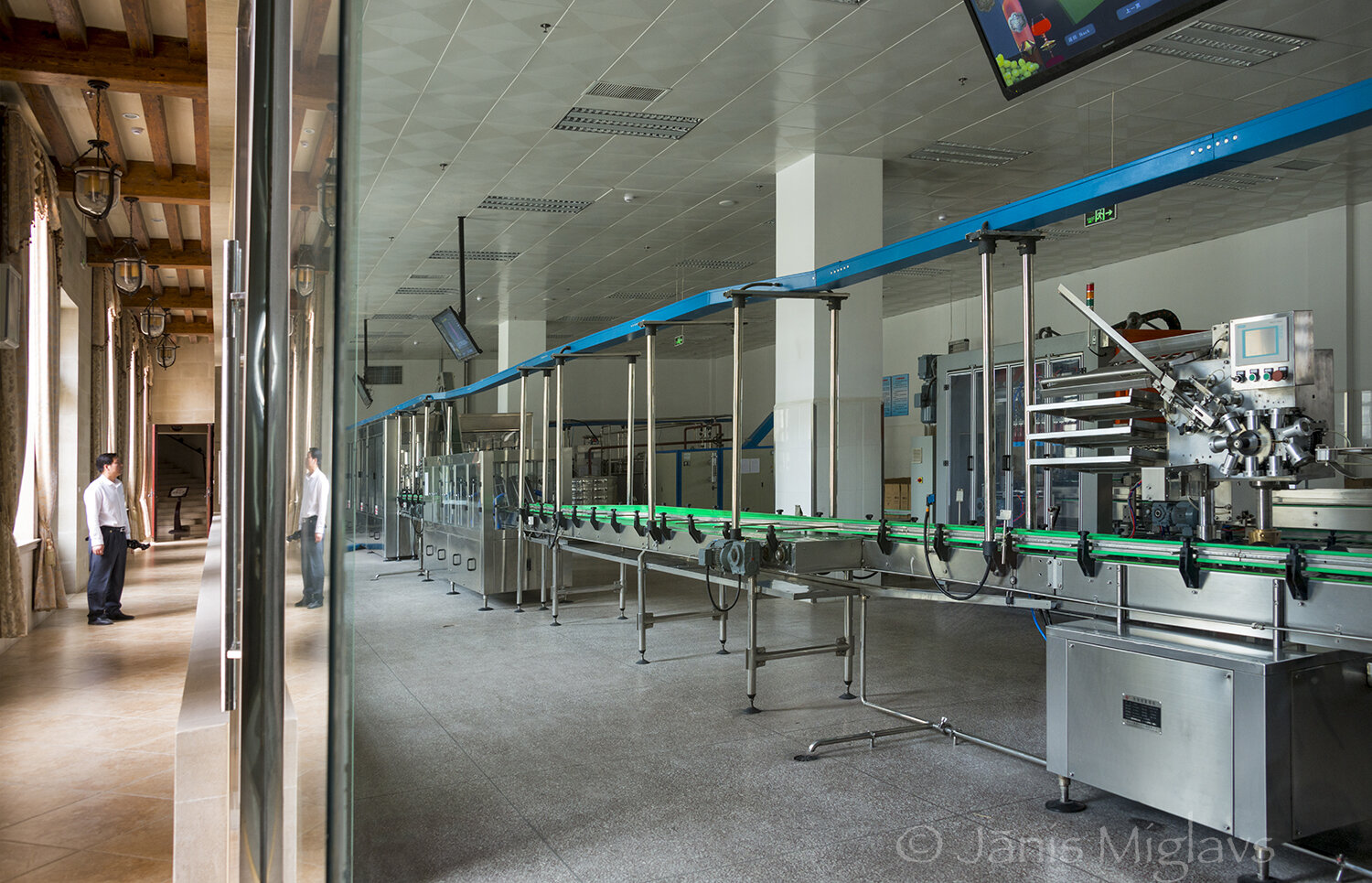 Shiny new Chinese bottling line at Chateau Changyu Moser XV estate.