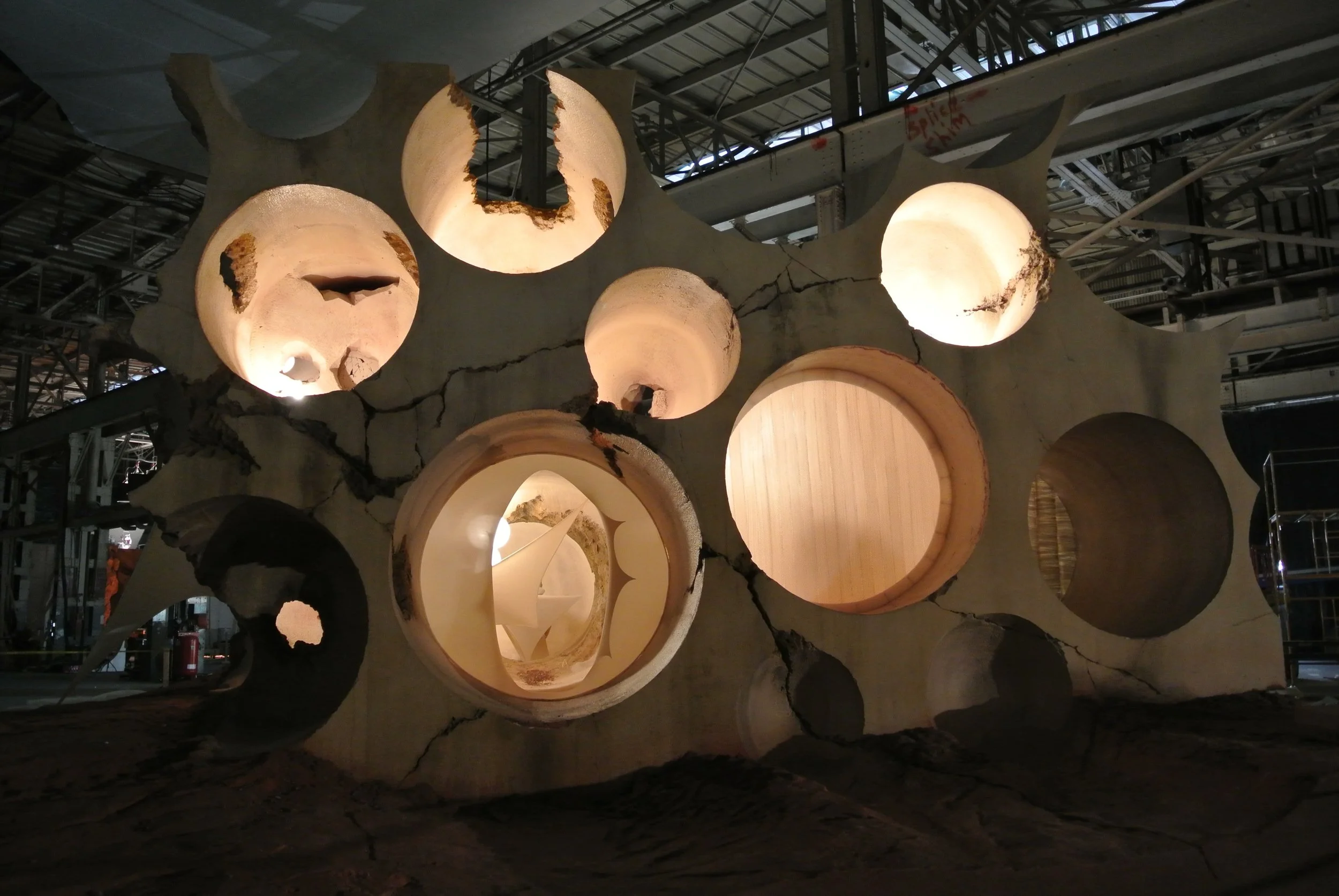  dwelling with various soft good dividers 