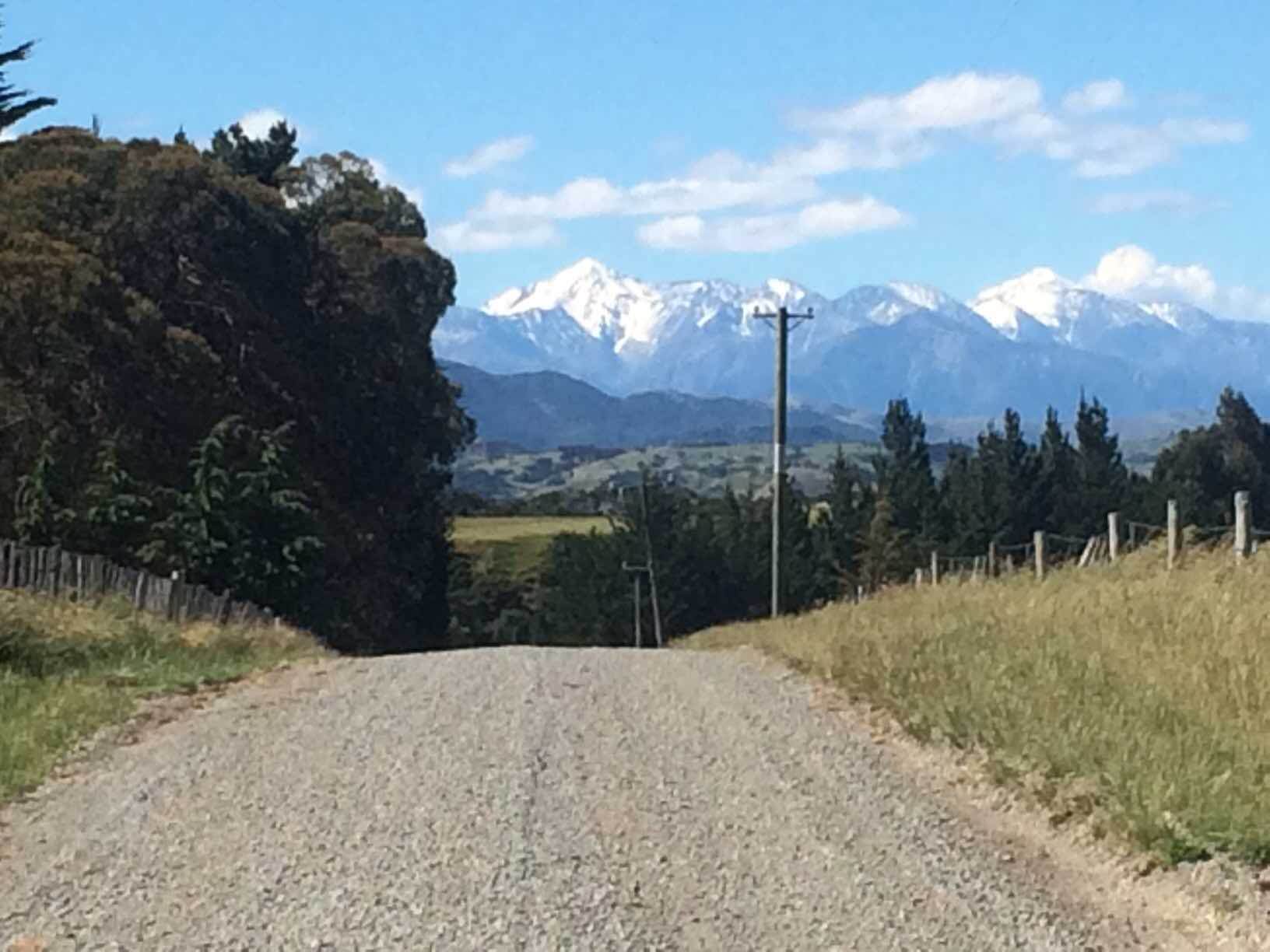 Lansdowne-Kaikouras-from-the-Road-Aug15-copy.jpg