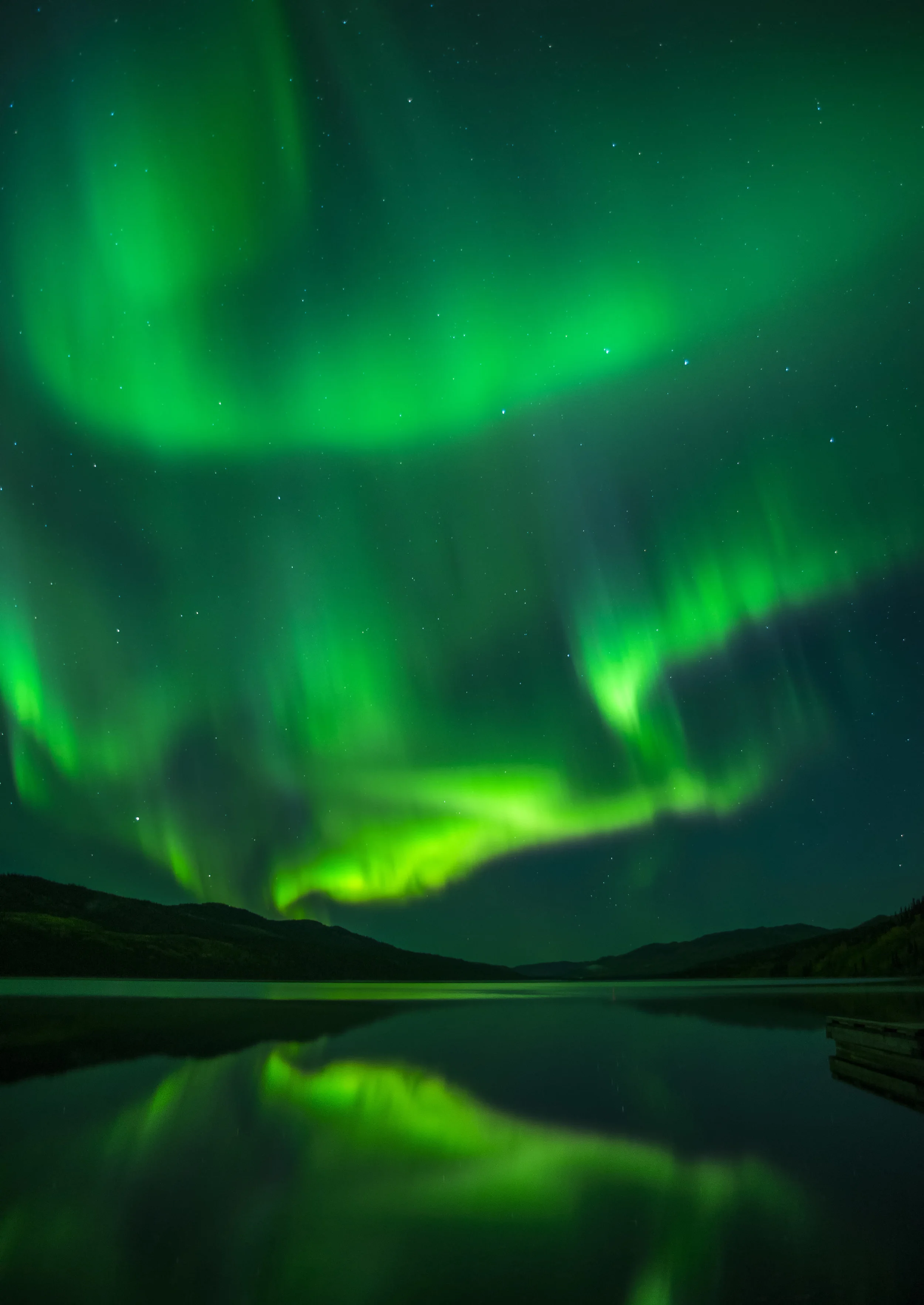 blazing aurora .jpg