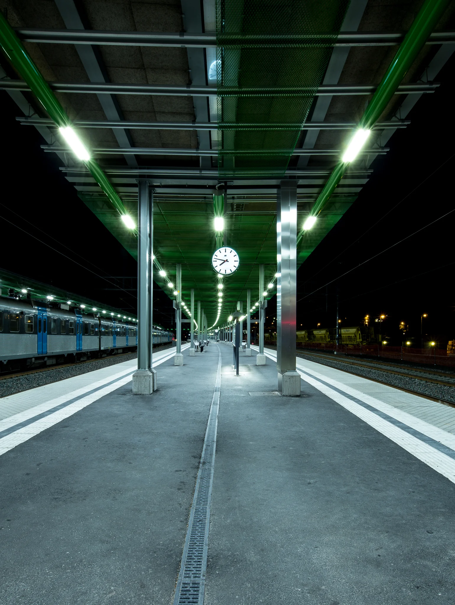 Consido Kallhäll perrong-2861.jpg