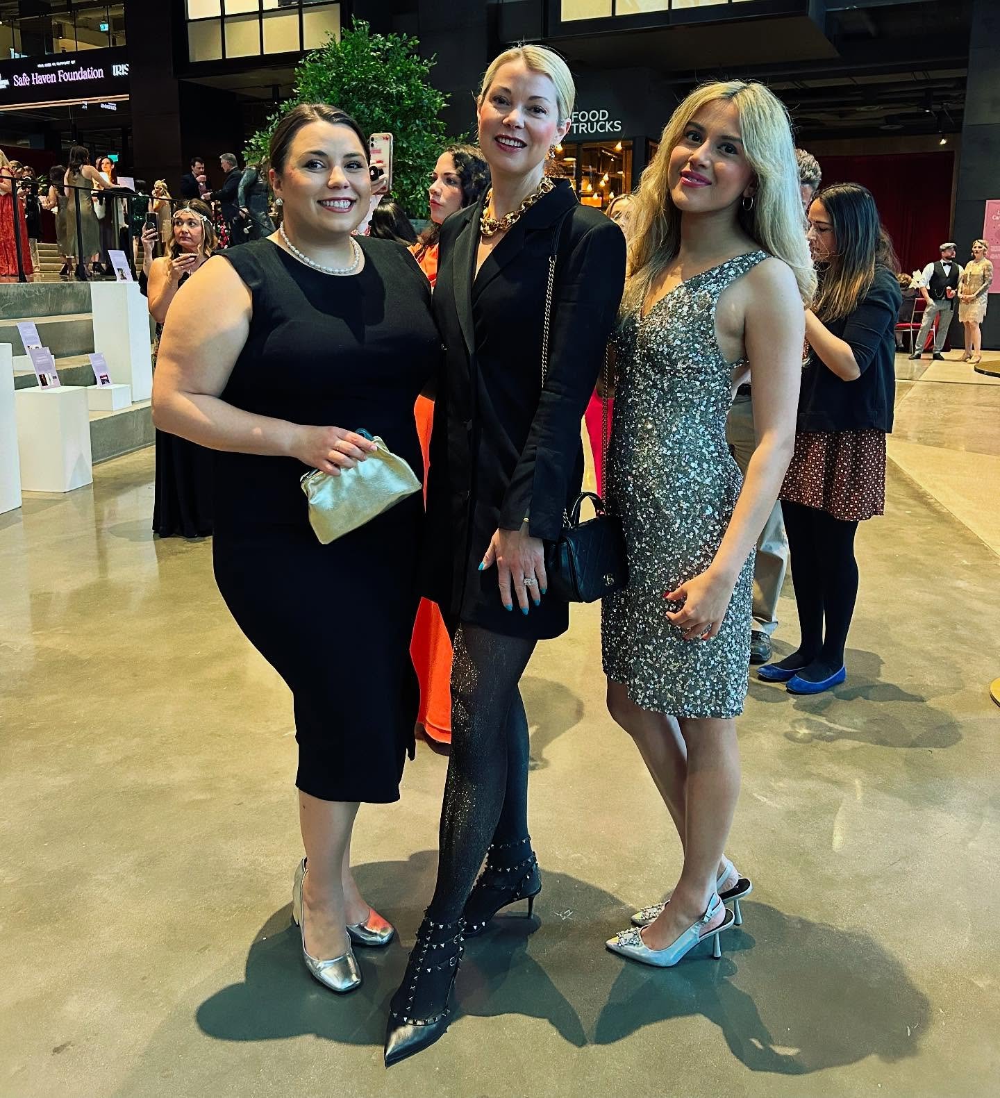 A WONDERFUL WEEK // From speaking about my entrepreneurial journey at @fuckupnightsyyc to supporting charities like @safehavencanada and @youthsingersofcalgary we&rsquo;ve had a very full week! 

A big thank you to Global News and our friend Norma fo