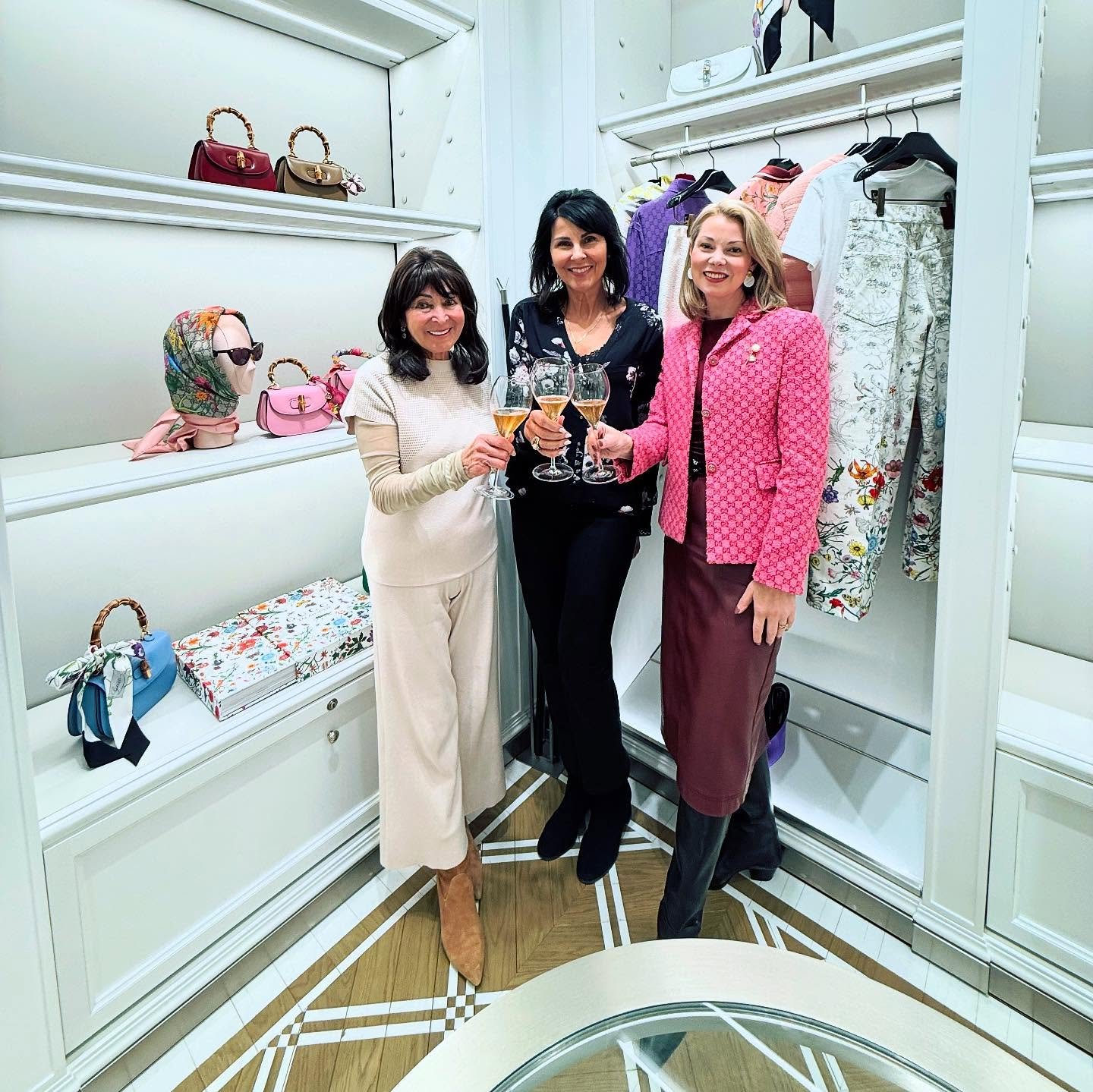 FASHION AND GUCCI GOODWILL GOODNESS // We love how fashion is one of the most dynamic and personal art forms in the world. We love how many major fashion houses also give back. 

Gucci&rsquo;s &ldquo;Gucci Changemakers&rdquo; global volunteering prog