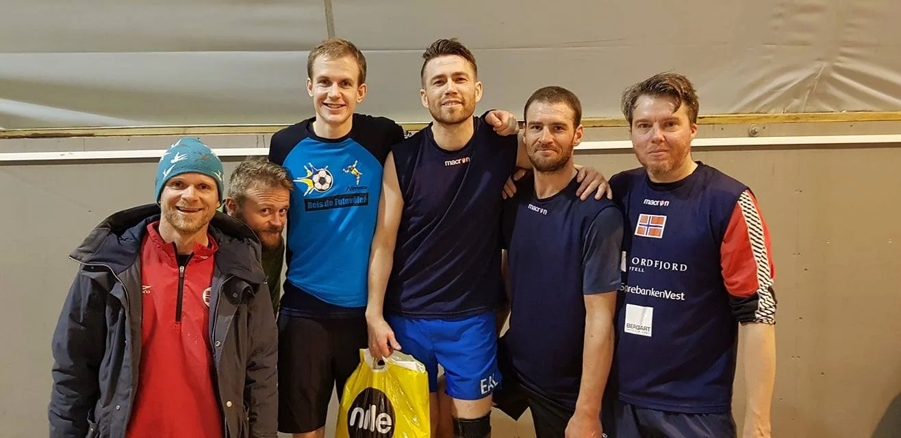 Pallen: f.v. Atle Briseid og Stig Kallestad (3.plass), Alexander M. Karlsen og Emil A. Lindstrøm (1. plass), Magnus Hunemo og Kristoffer F. Aarskog (2. plass).