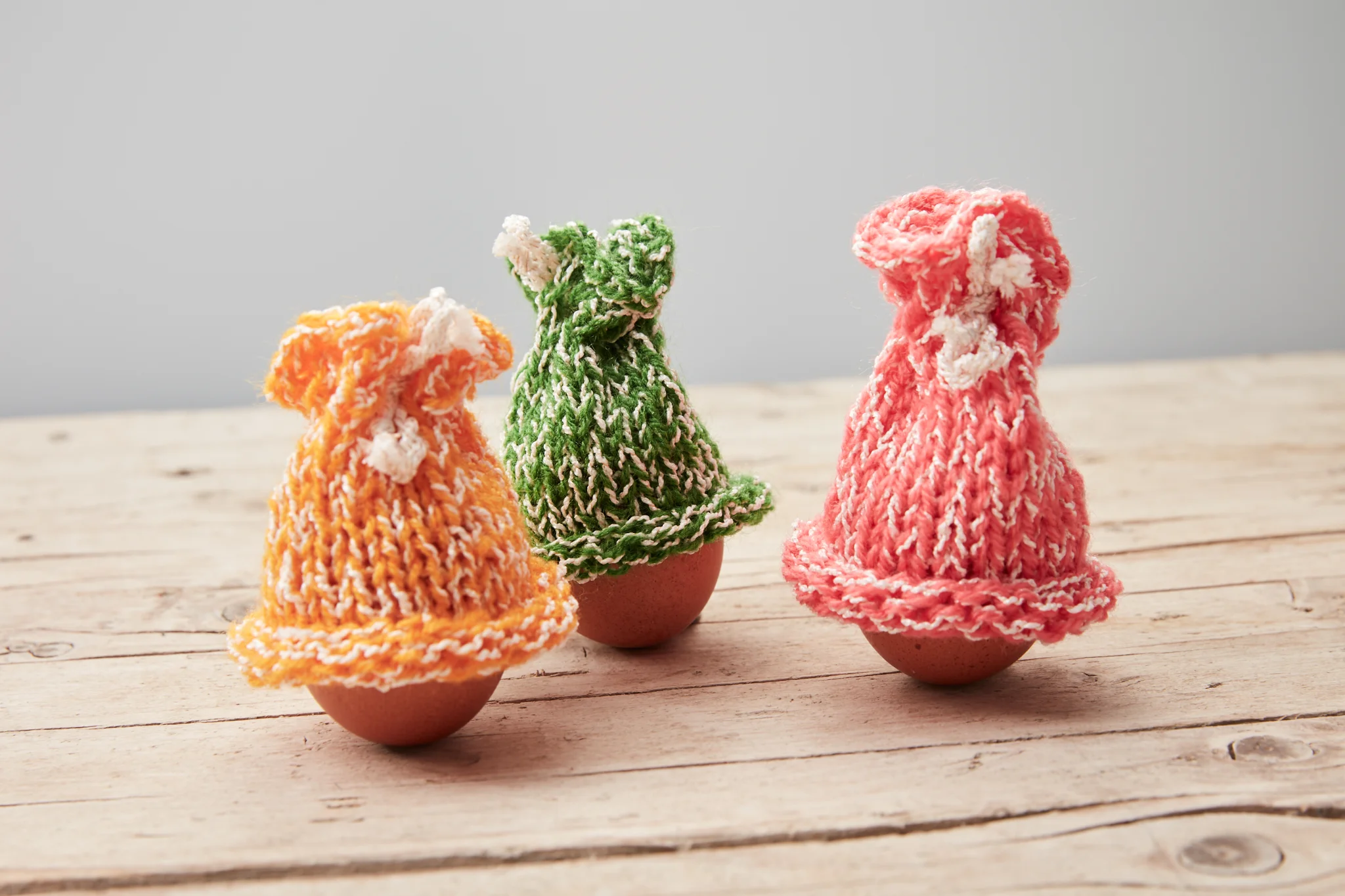 süße und super schnell gestrickte Eierwärmer für den Frühstückstisch nicht nur zu Ostern.