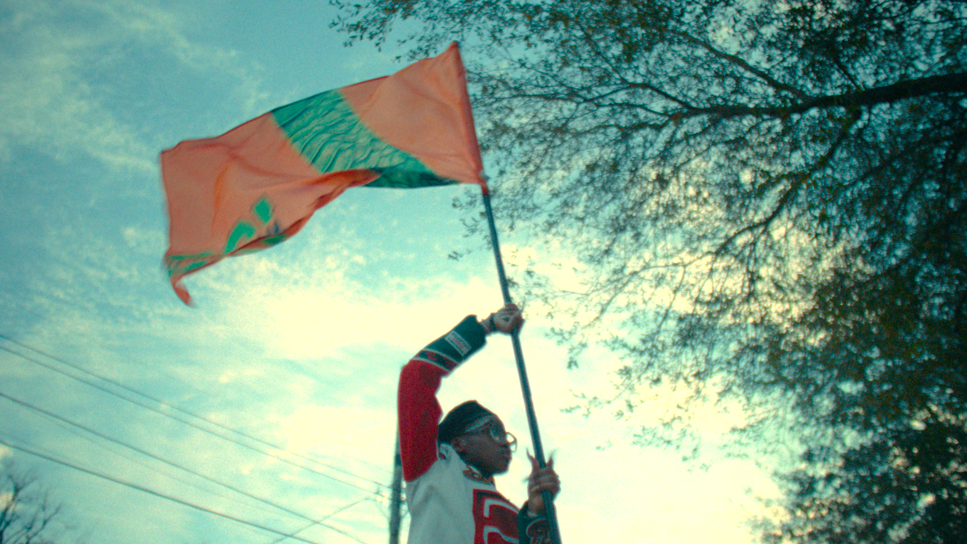 FLAG 10.png