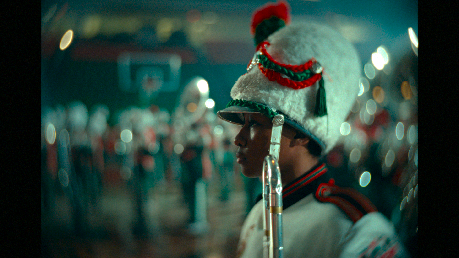 BAND 10.png