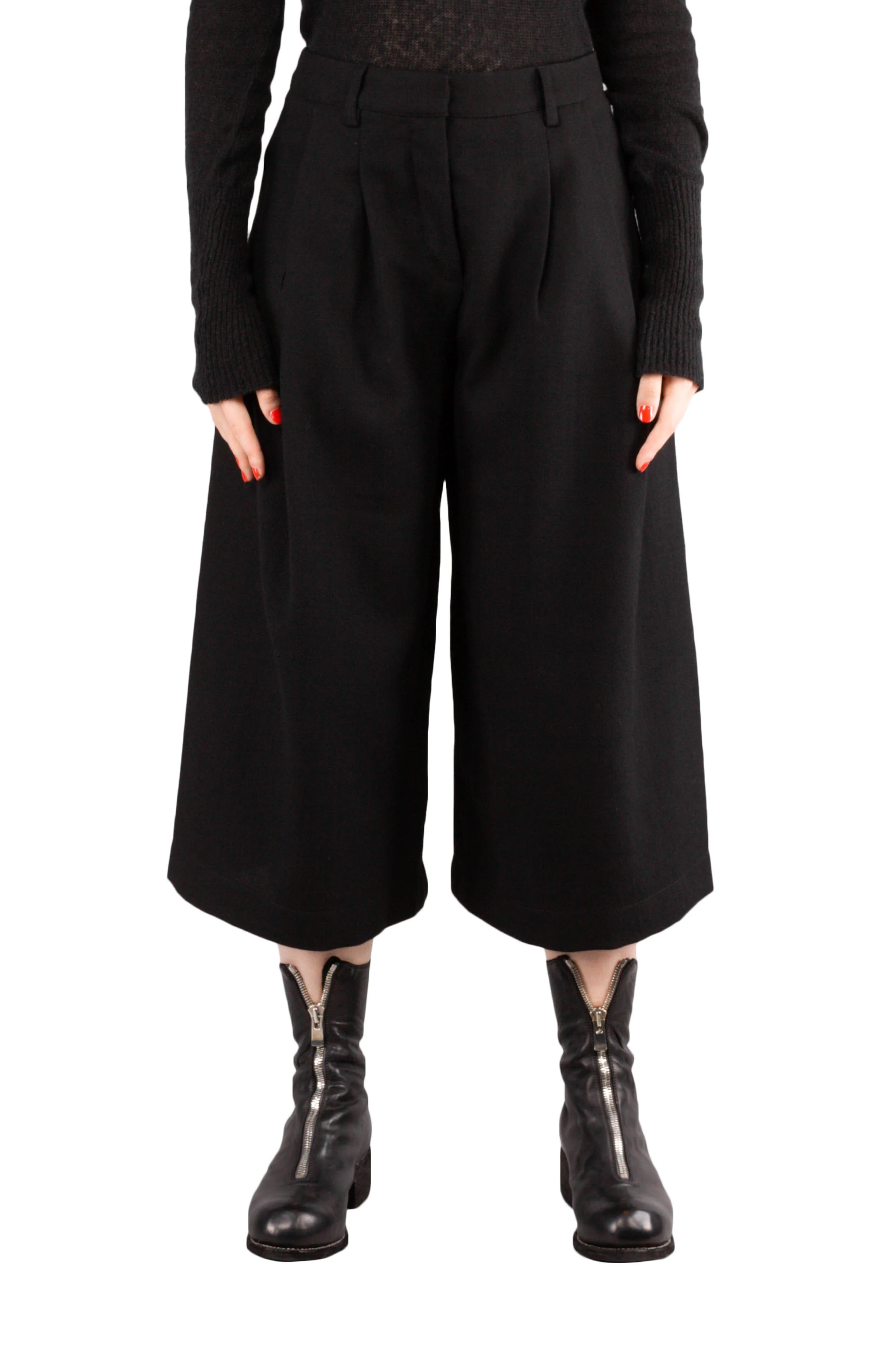 Andrea-Ya'aqov-womens-aw19-.jpg