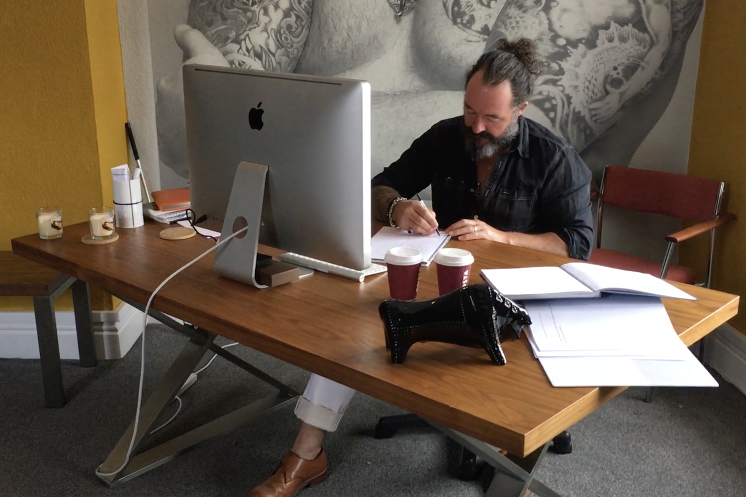 Business Ghostwriter For Hire Uk Business Book Ghostwriting Orange