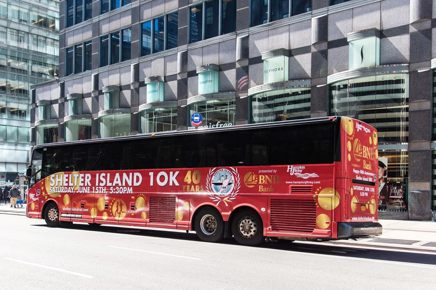 Si10K-2019BusWrap.jpg.webp