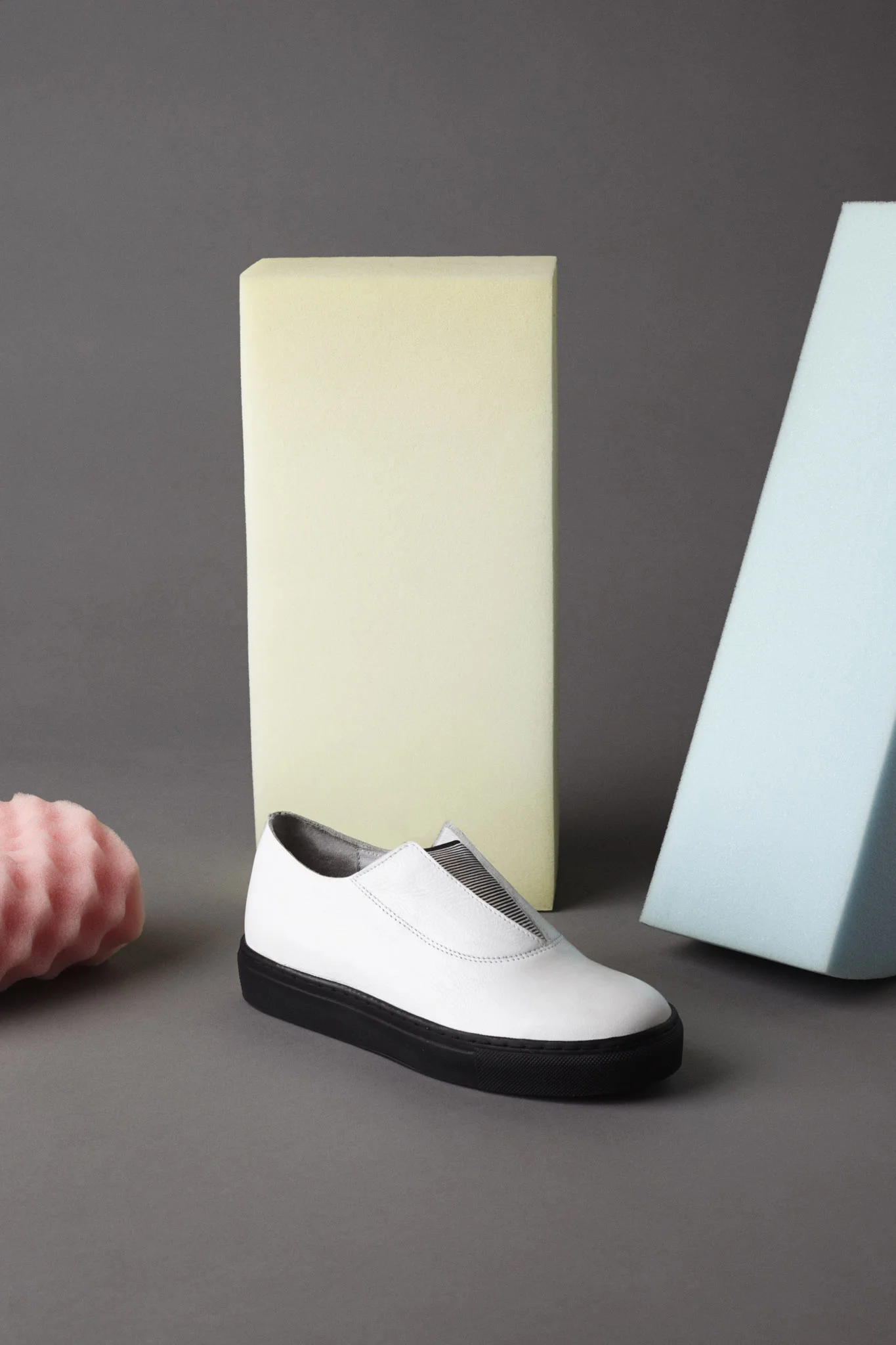 SamRobinson1214_PrimuryShoes_0724_f1.jpg