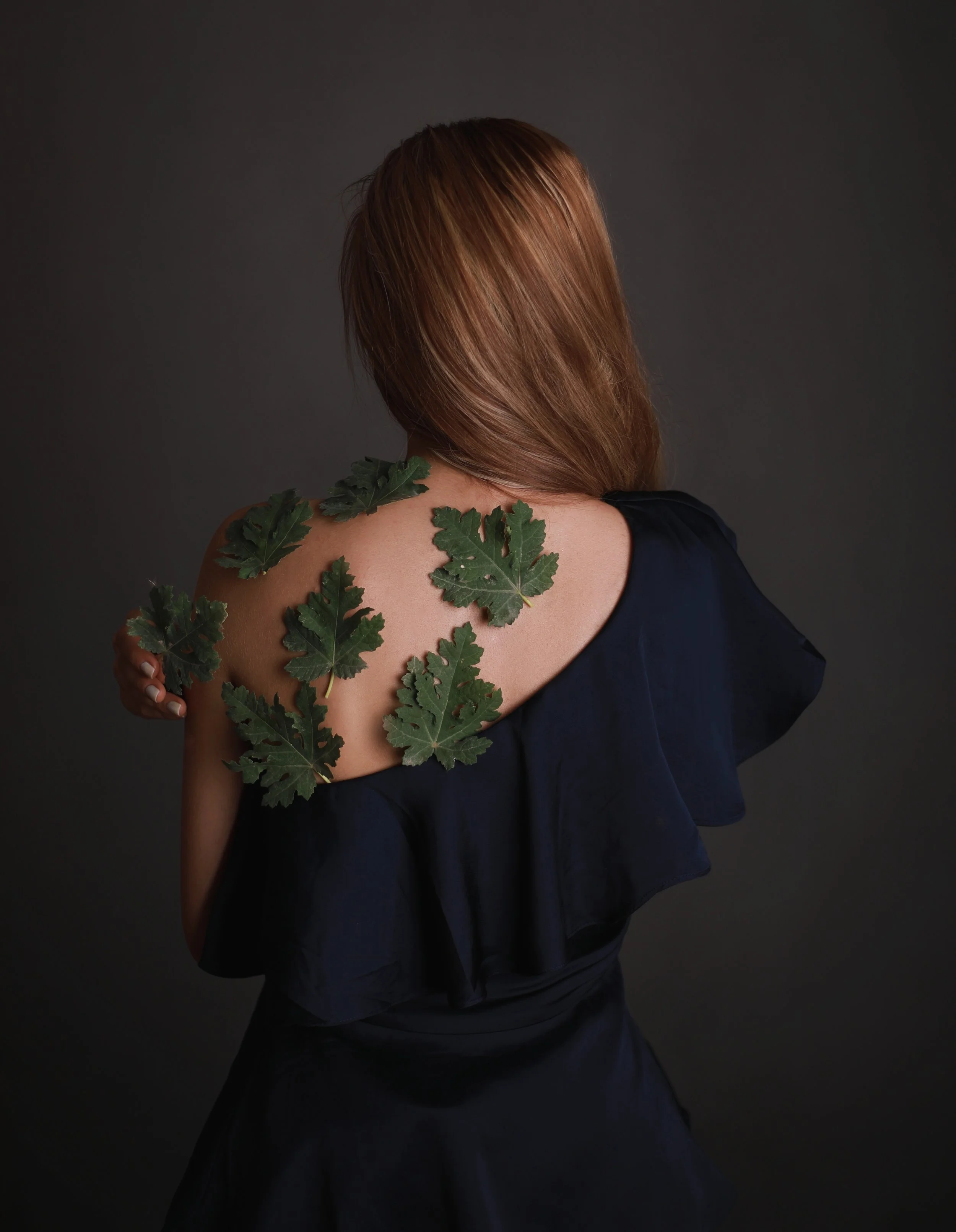 Plants made my back feel better. Photo by Zohre Nemati on Unsplash