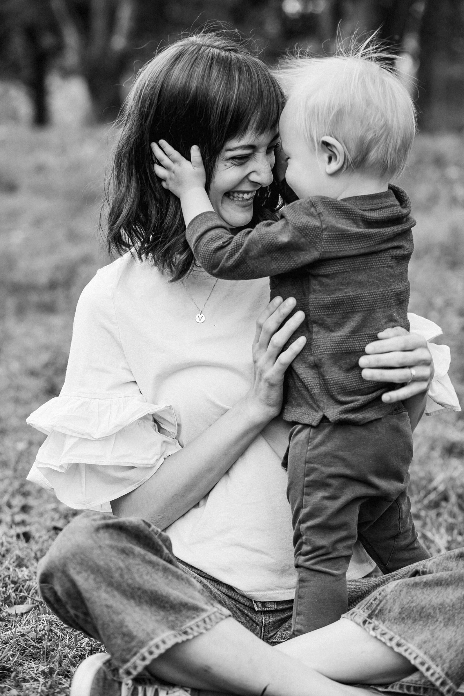 CaryViggo-Family-Portrait-Virginia-Carillon-Richmond-11Tania-del-Carmen-Photography.jpg