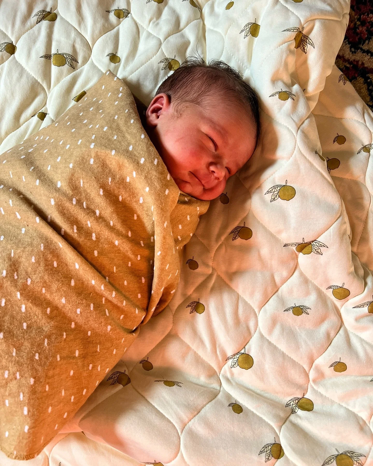 08.07.24 Our Benjamin Michael made us a family of 3. 9 lbs 3 oz (😮) of pure, sweet, buttery croissant baby roll 🥐✨ We are in absolute awe that he&rsquo;s here and he&rsquo;s ours. 

I don&rsquo;t believe birth ever goes according to &rdquo;our plan