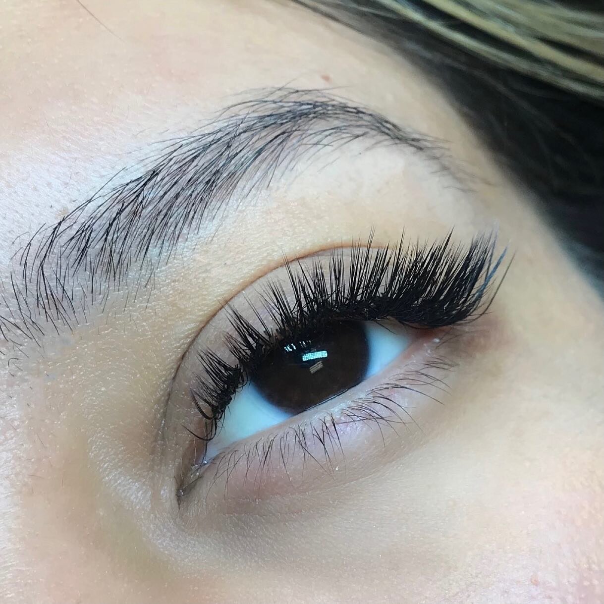 Out here trying new lash styles &amp; loving it! #wetlook 🤩 I started rocking it myself and decided my clients needed to rock it too. We are obsessed, who else?!