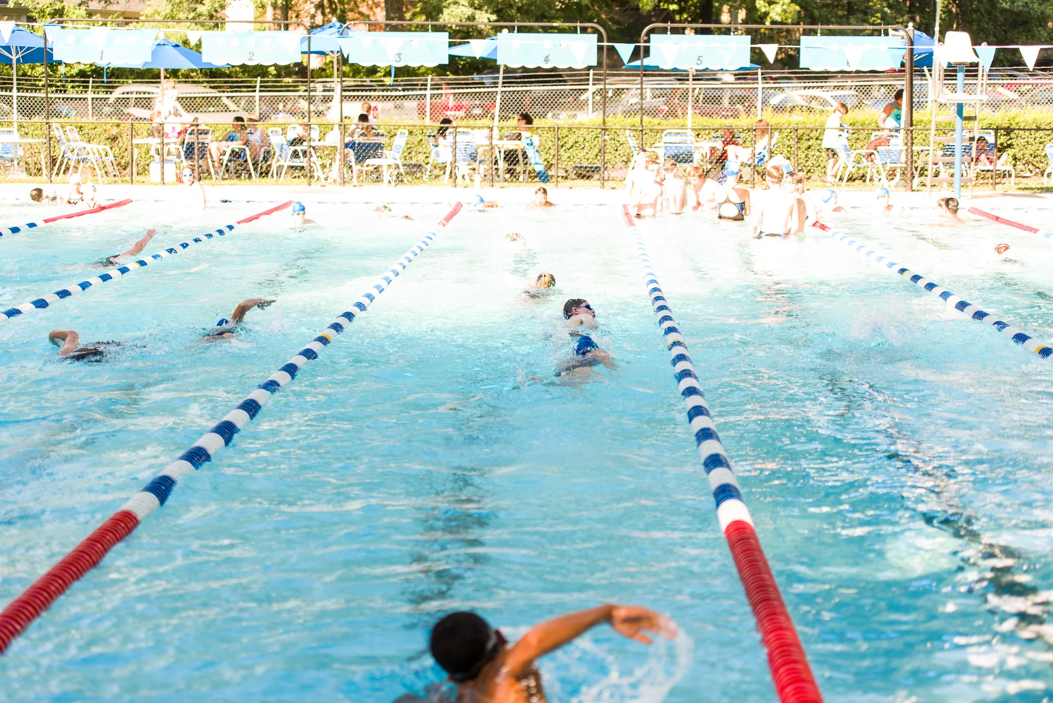 Fox-Hunt-Pool_FX-Splash_North-Springfield_FX_2017.06.26_001.jpg