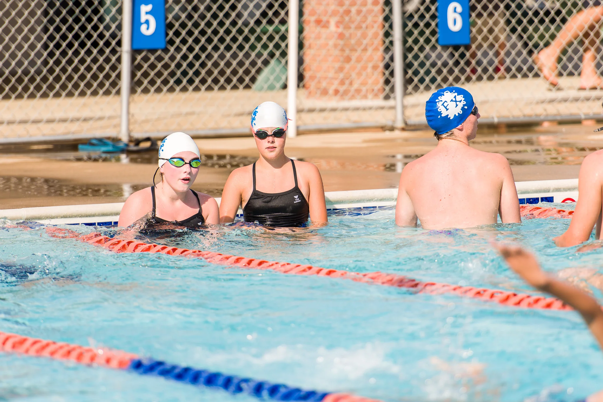 Fox-Hunt-Pool_FX-Splash_Relay Carnival_2017.07.12_028.jpg