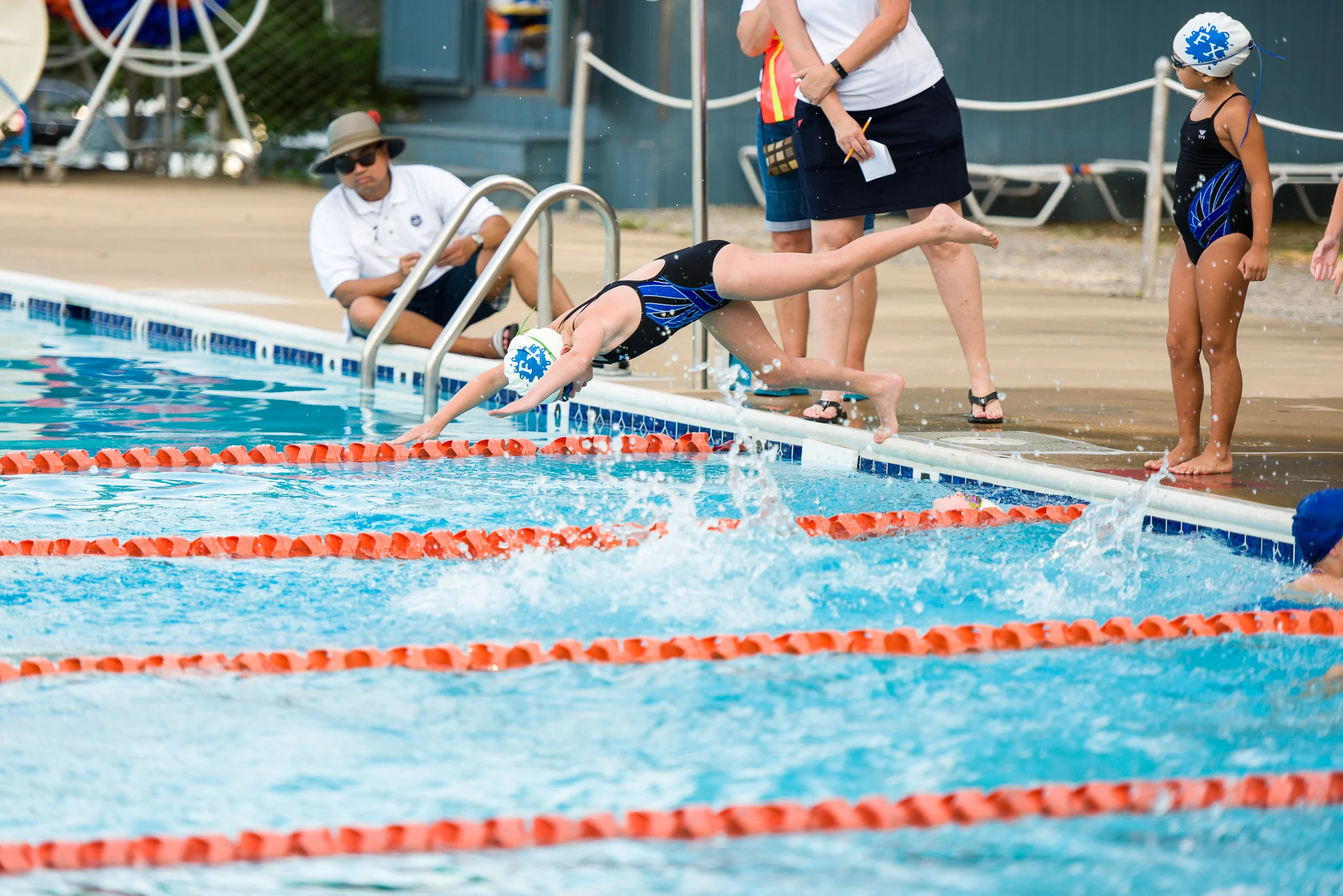 Fox-Hunt-Pool_FX-Splash_Relay Carnival_2017.07.12_066.jpg