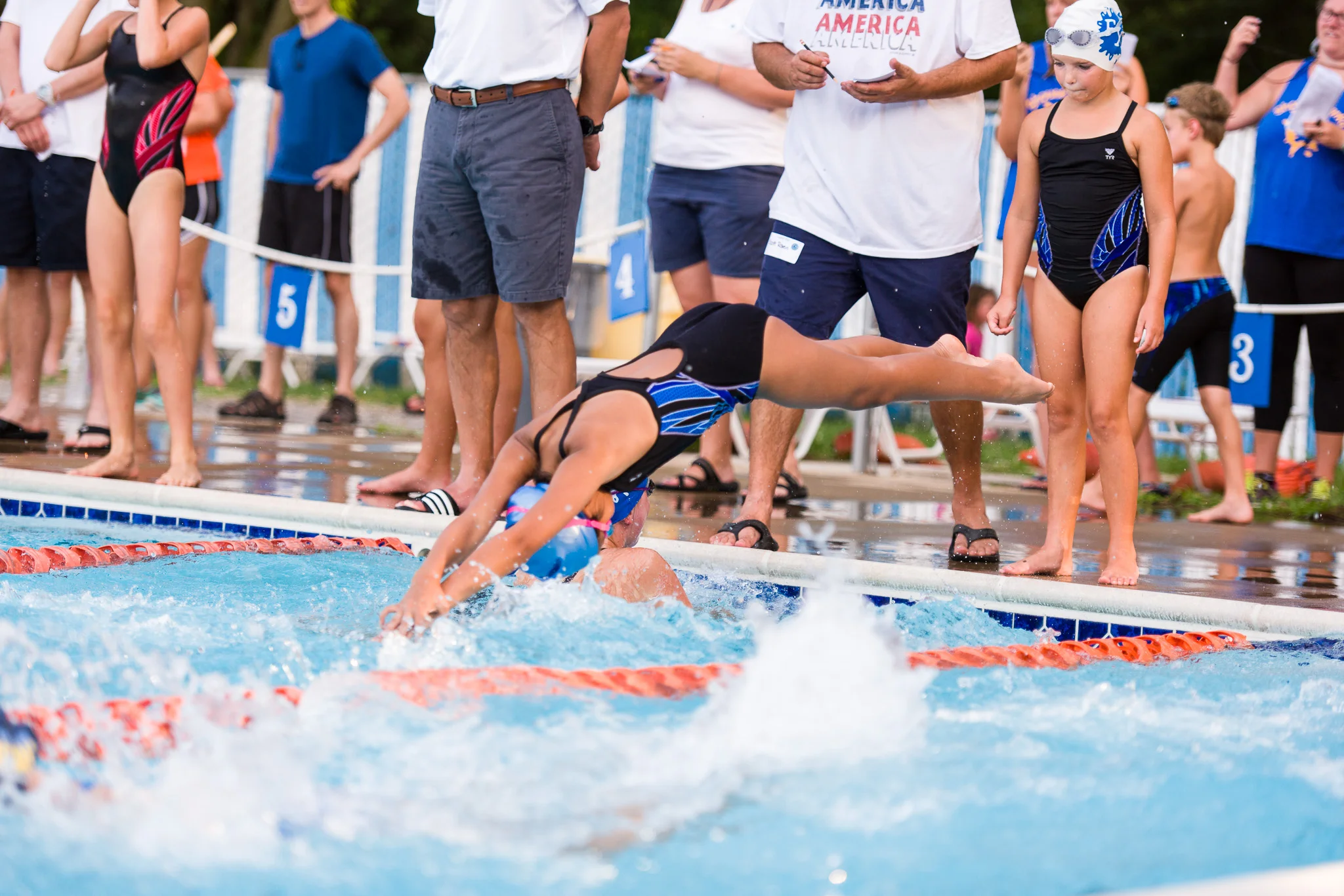Fox-Hunt-Pool_FX-Splash_Relay Carnival_2017.07.12_091.jpg