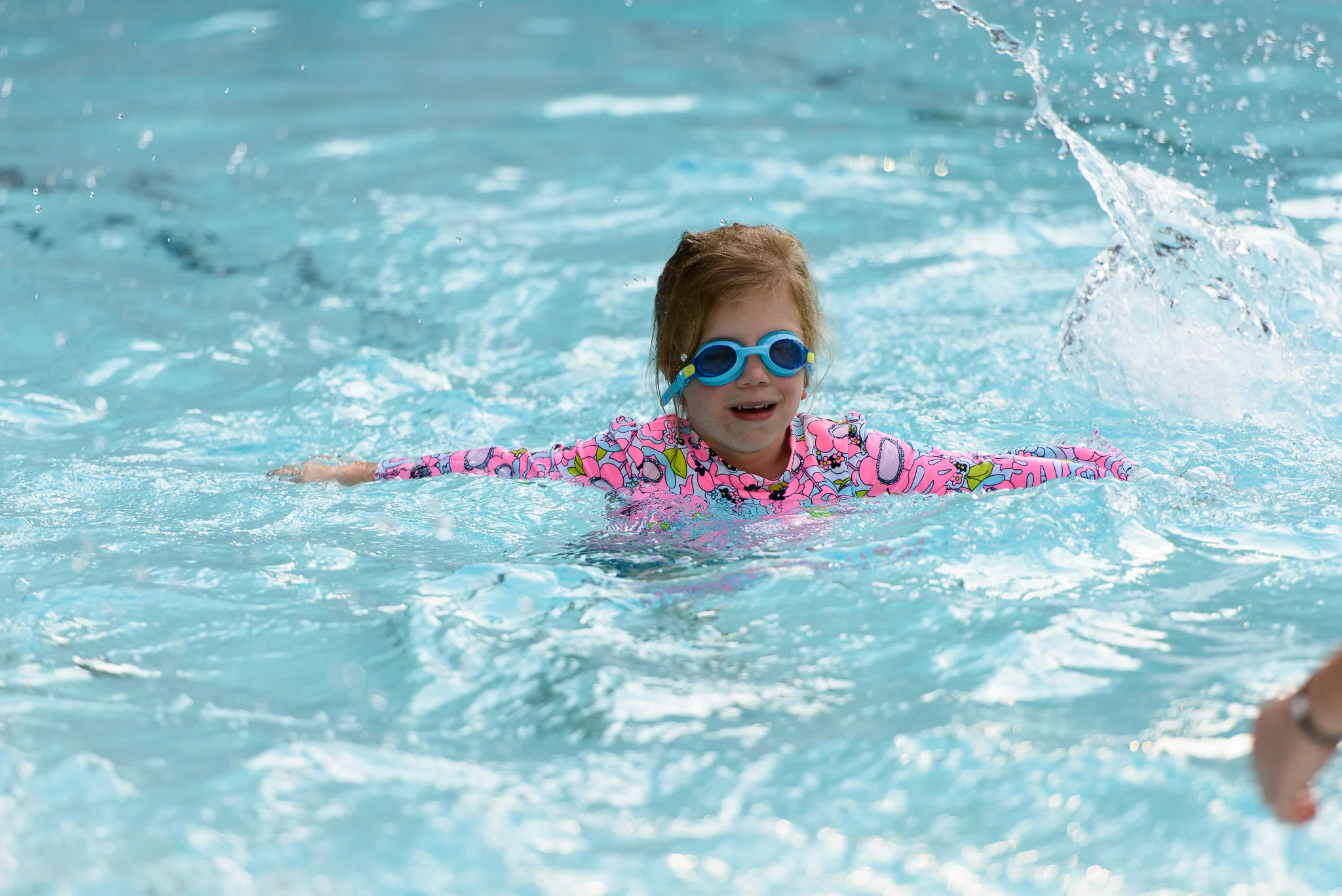 Fox-Hunt-Pool_FX-Splash_Cottontail_2018.07.02_025.jpg