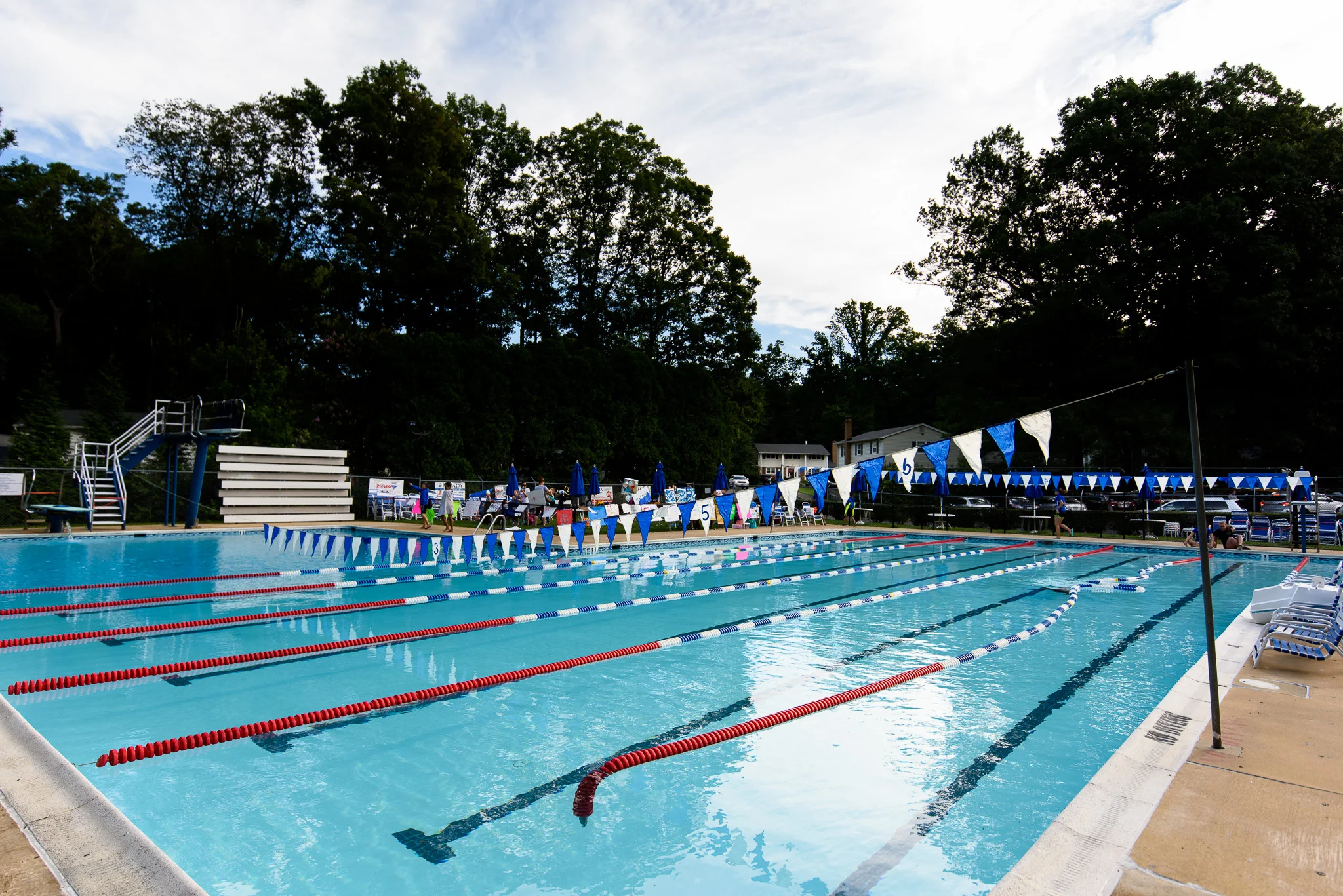 Fox-Hunt-Pool_FX-Splash_Lake Braddock_2018.07.07_001.jpg