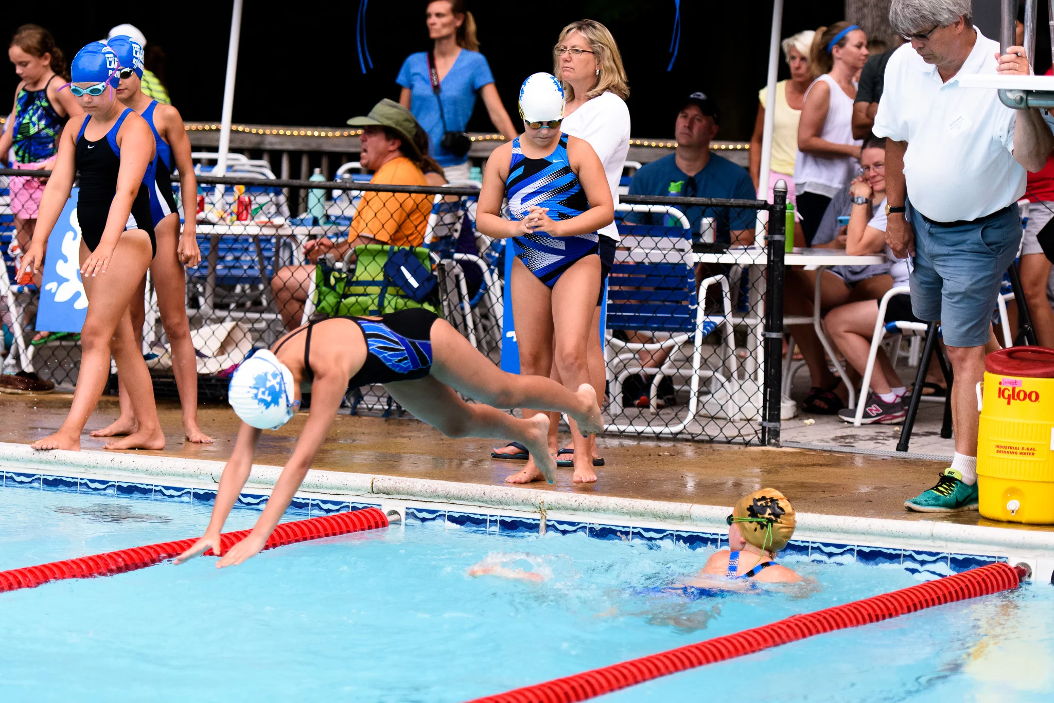 Fox-Hunt-Pool_FX-Splash_Relay Carnival_2018.07.11_048.jpg