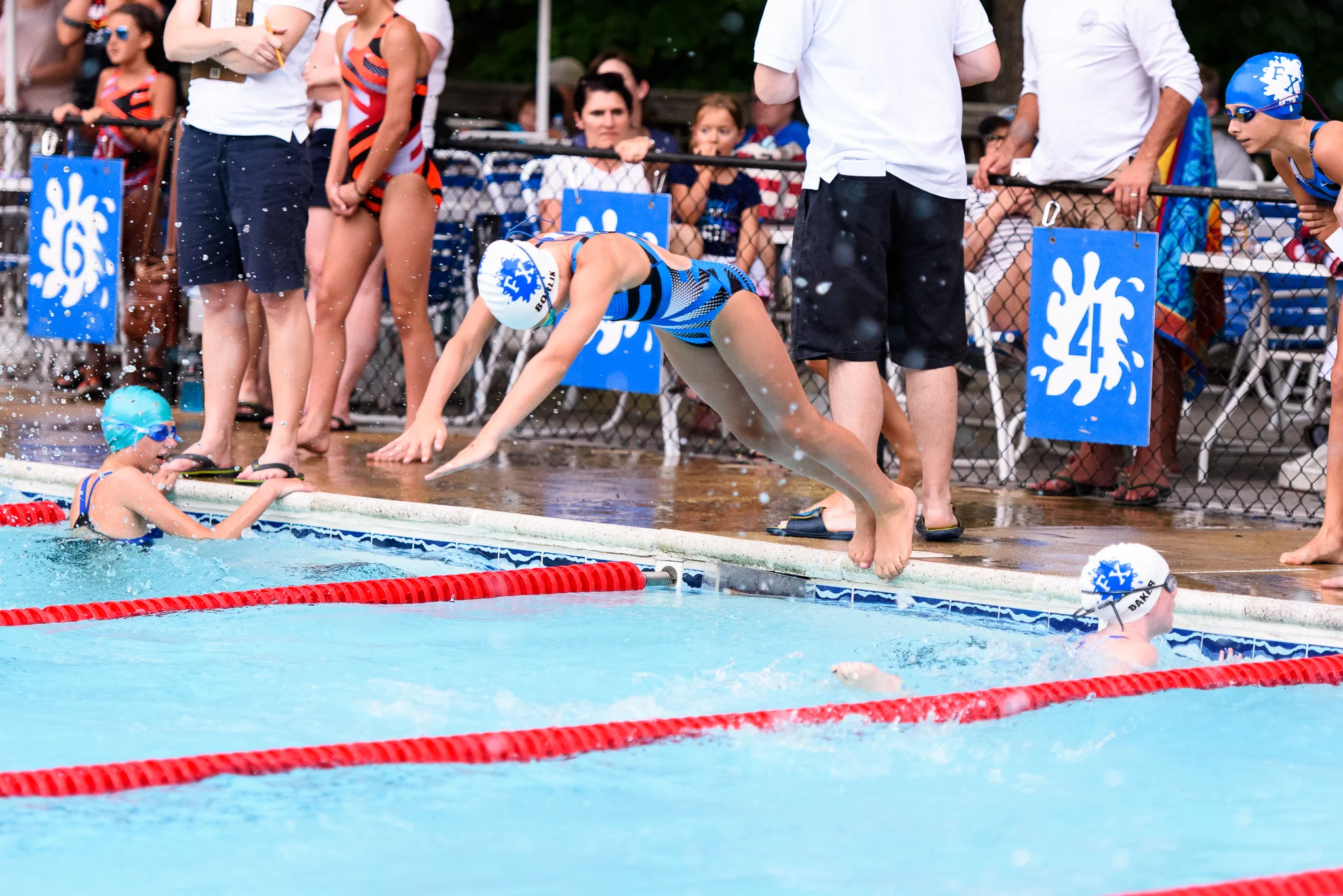 Fox-Hunt-Pool_FX-Splash_Relay Carnival_2018.07.11_052.jpg