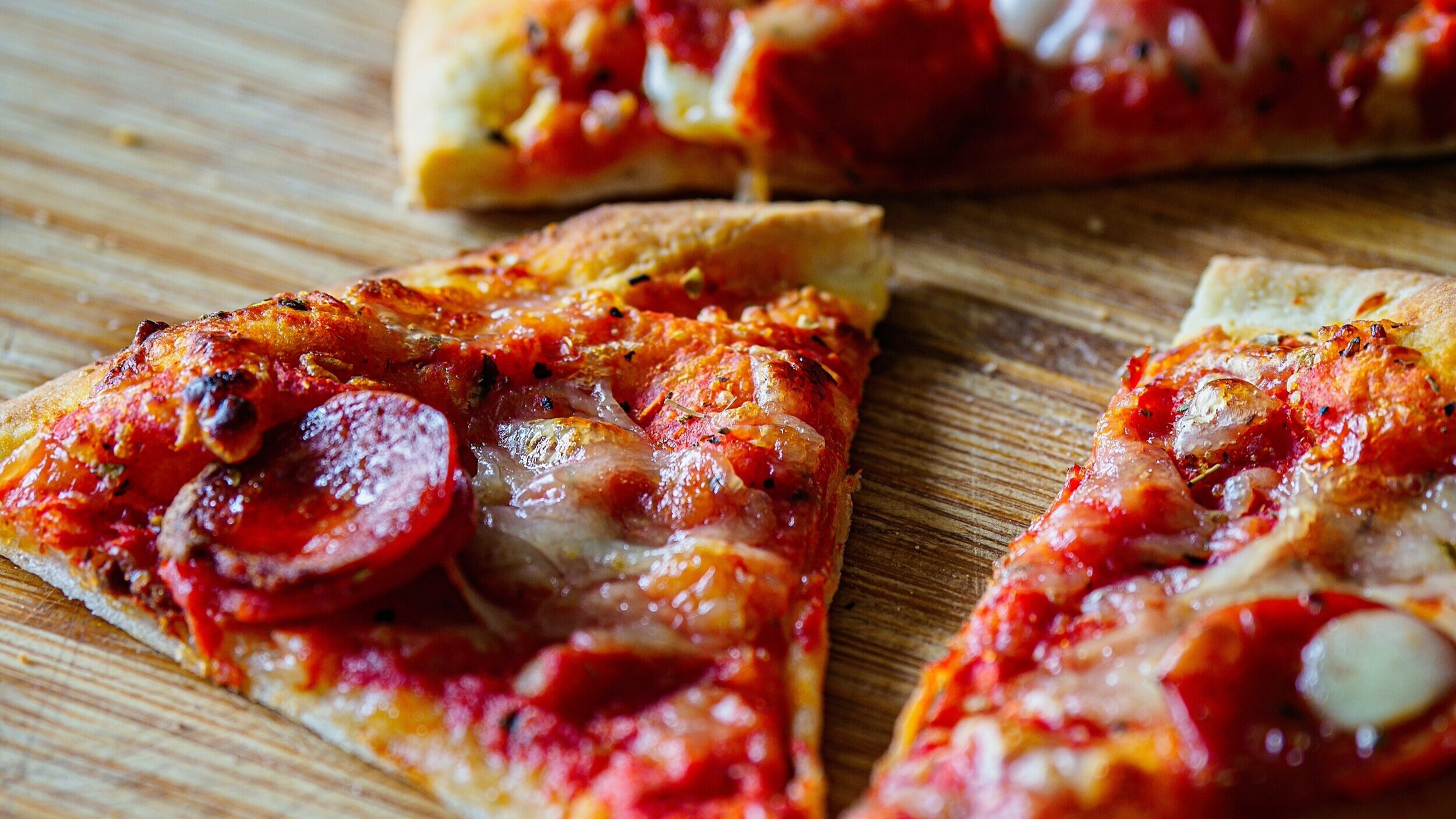 T.G.I.F. Pizza Night