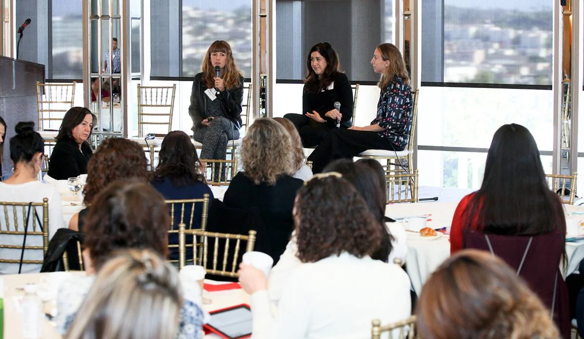 Tanya Paz (center) speaking at the AIA/LA Powerful IV Event. October 2017.