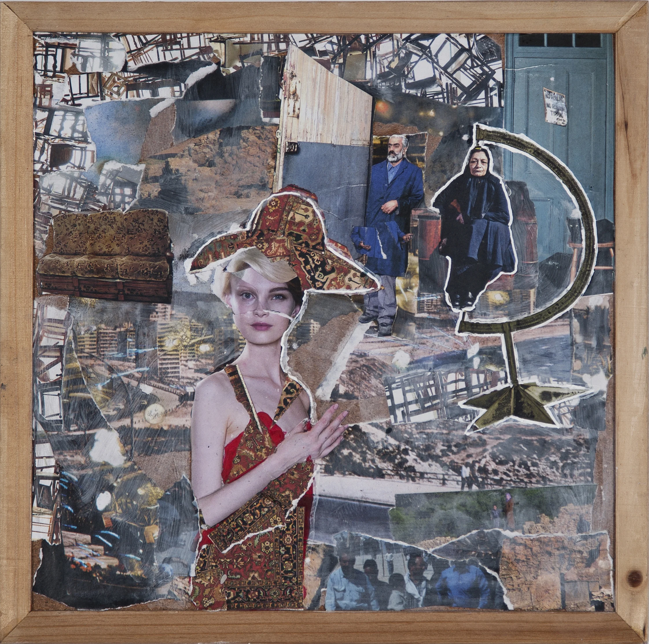 ‘Untitled’-30 x 30 cm.-Mixed Media on Wood -2014-Dubai Sold