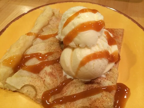 Apple Pizza