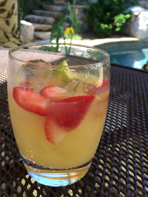 Easy Party Sangria