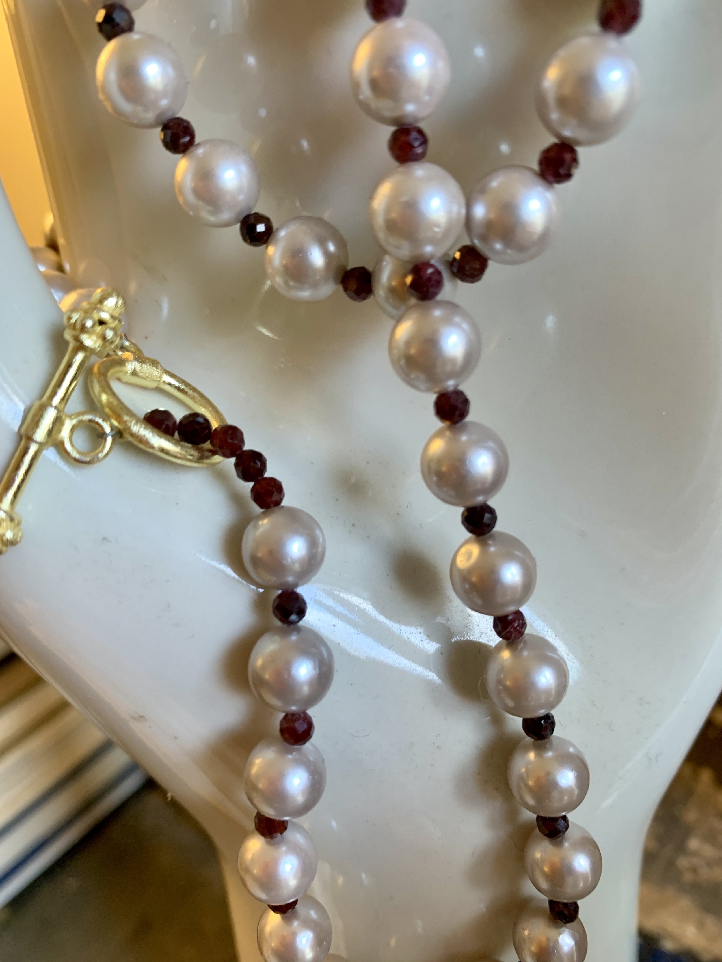 Pearl & Garnet Bracelet