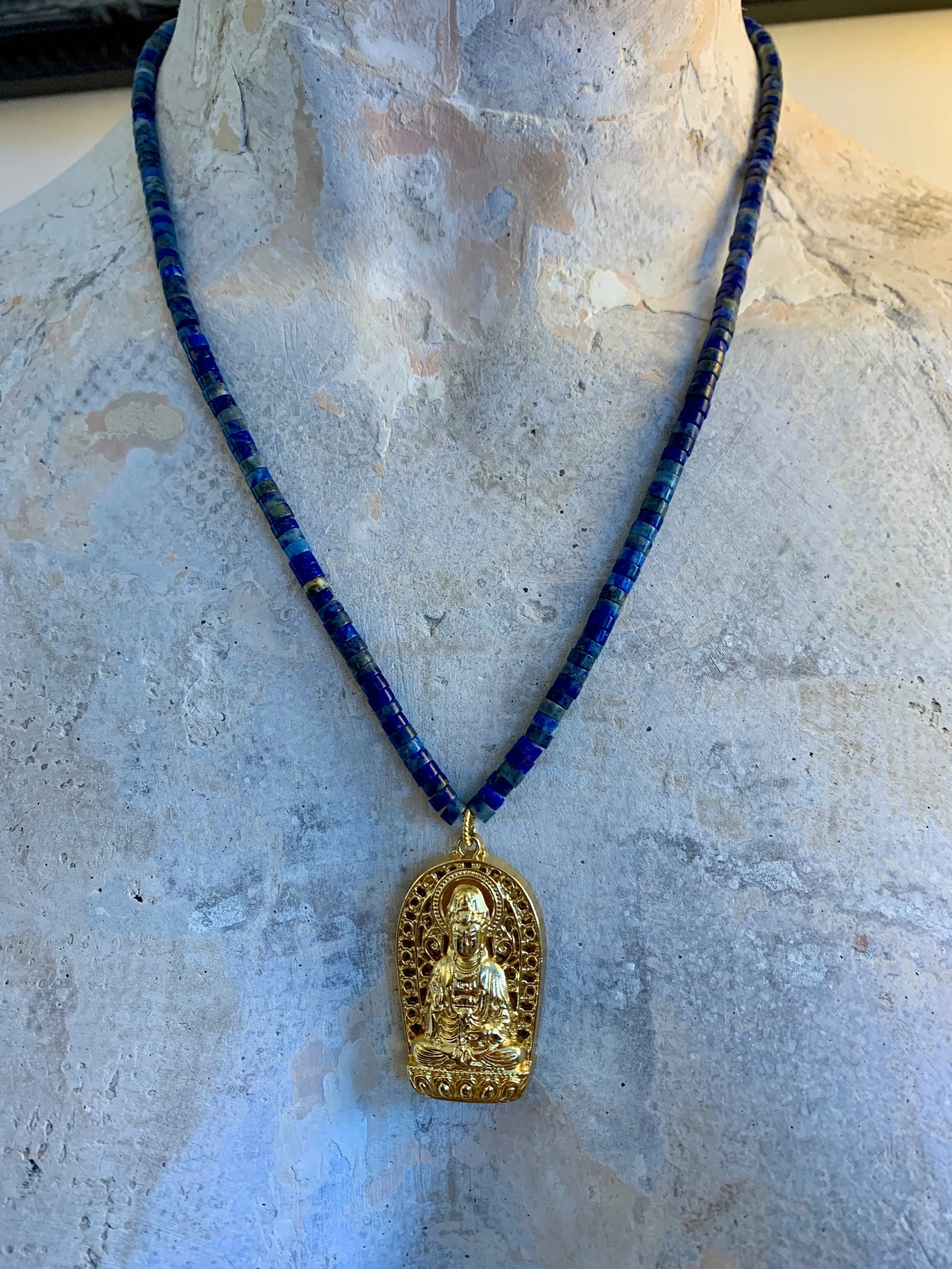 dw+lapis+kwan+yin.jpg
