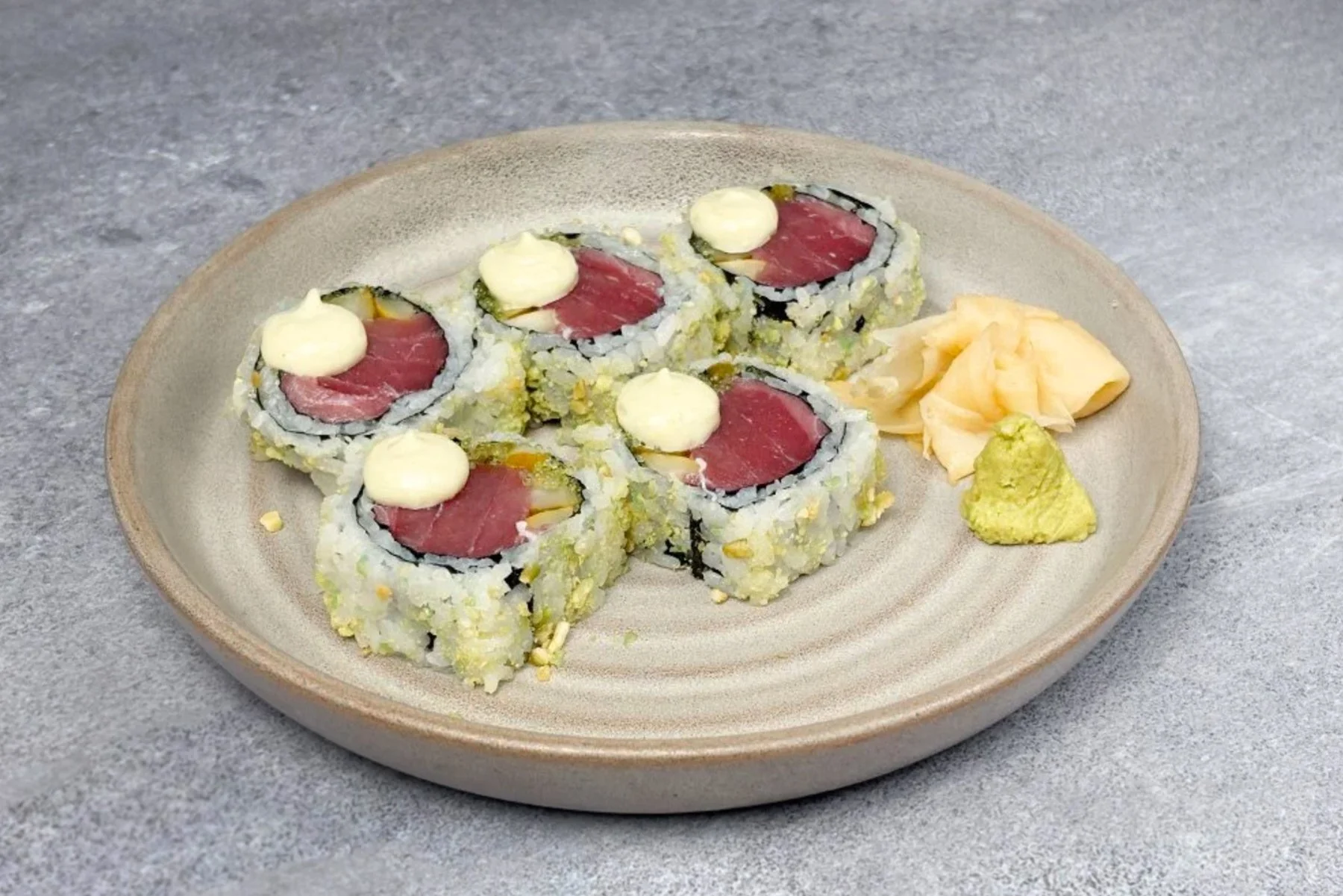WASABI TSUNA ROLL $18