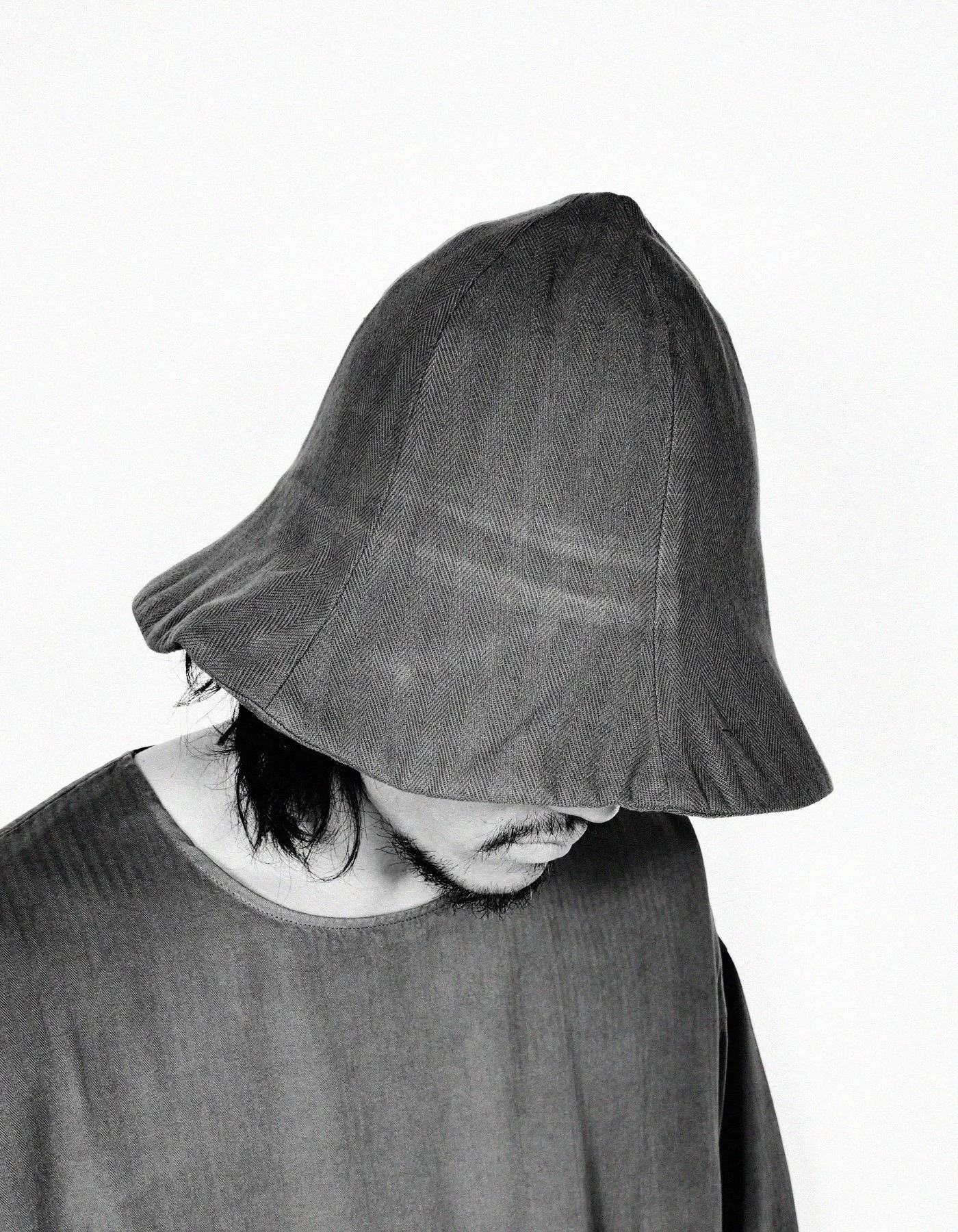 SUNA HAT bw3.jpg